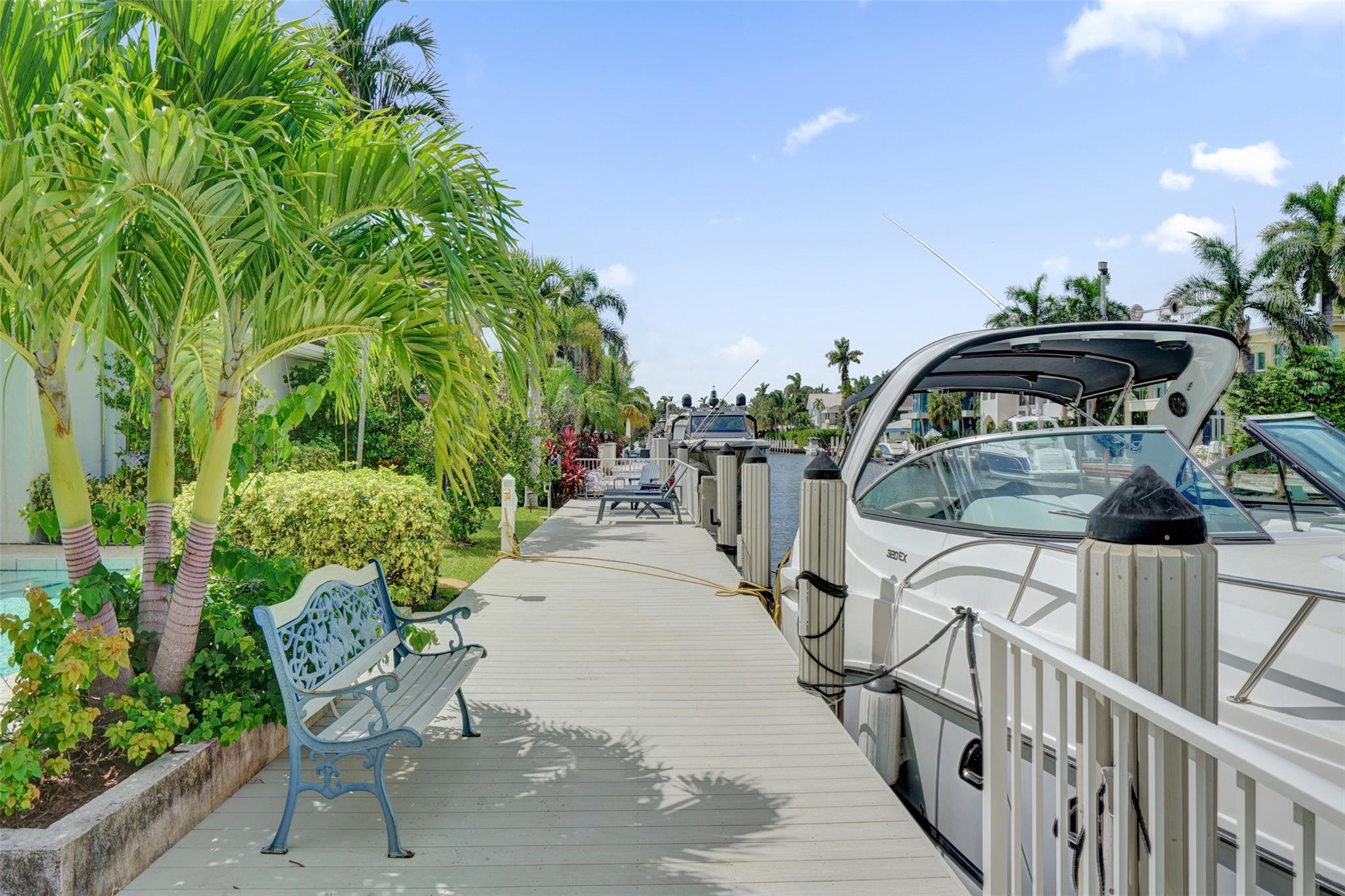 2427 Sea Is Dr Fort Lauderdale, FL 33301