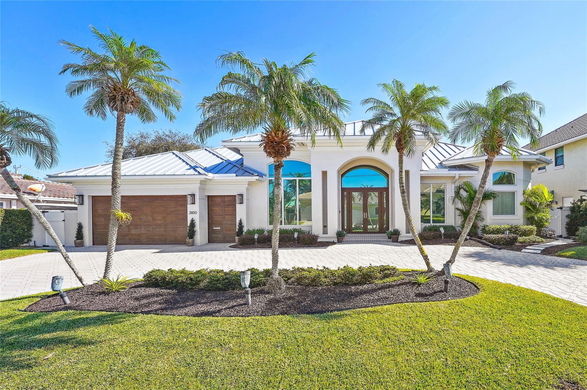 3800 NE 30th Ave