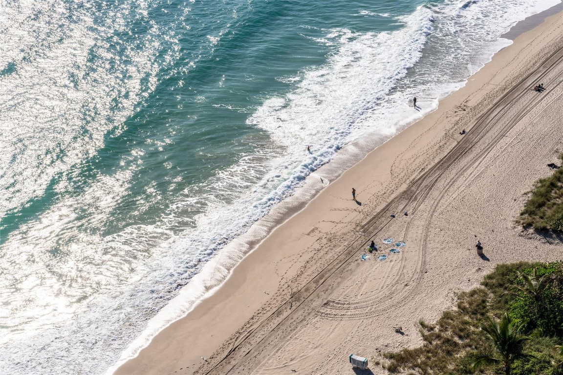 3200 N Ocean #2310 Fort Lauderdale, FL 33308