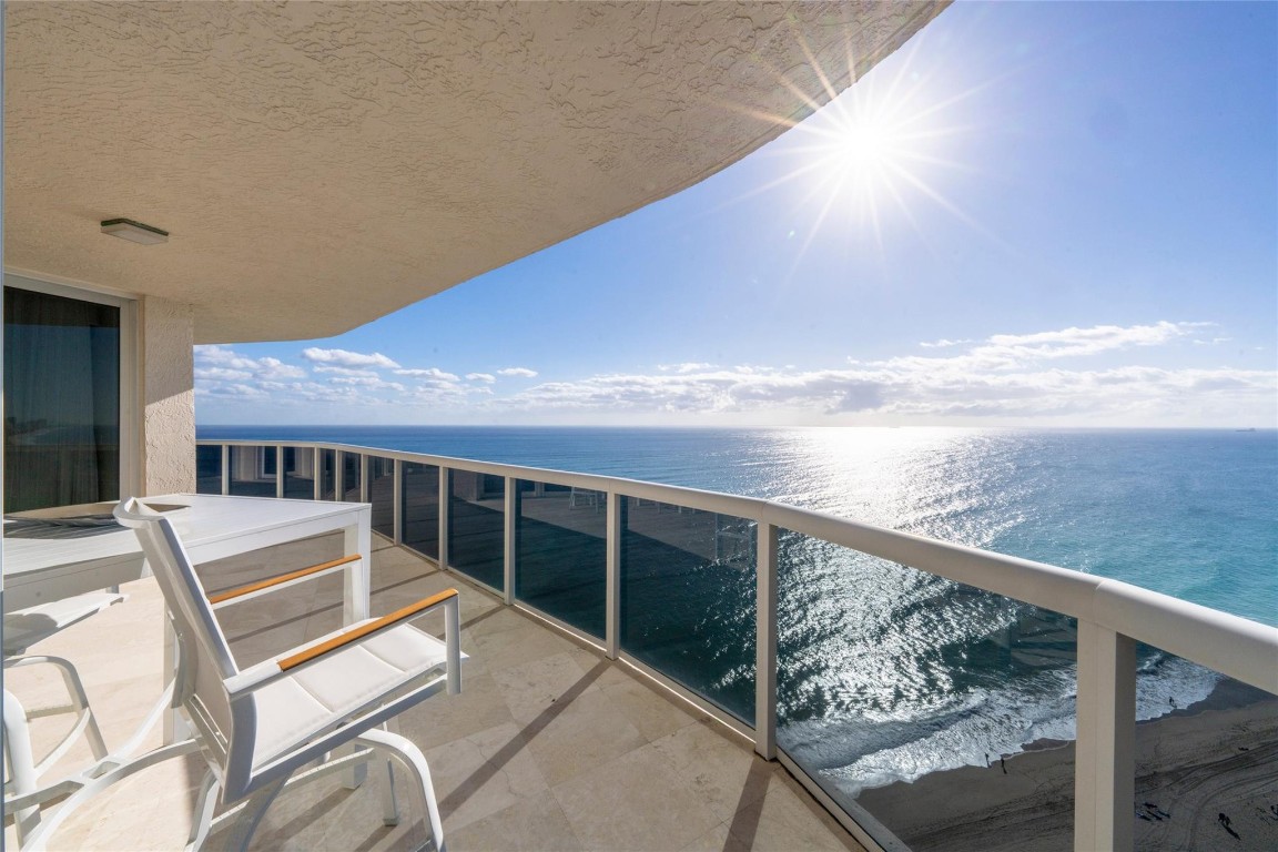 3200 N Ocean #2310 Fort Lauderdale, FL 33308