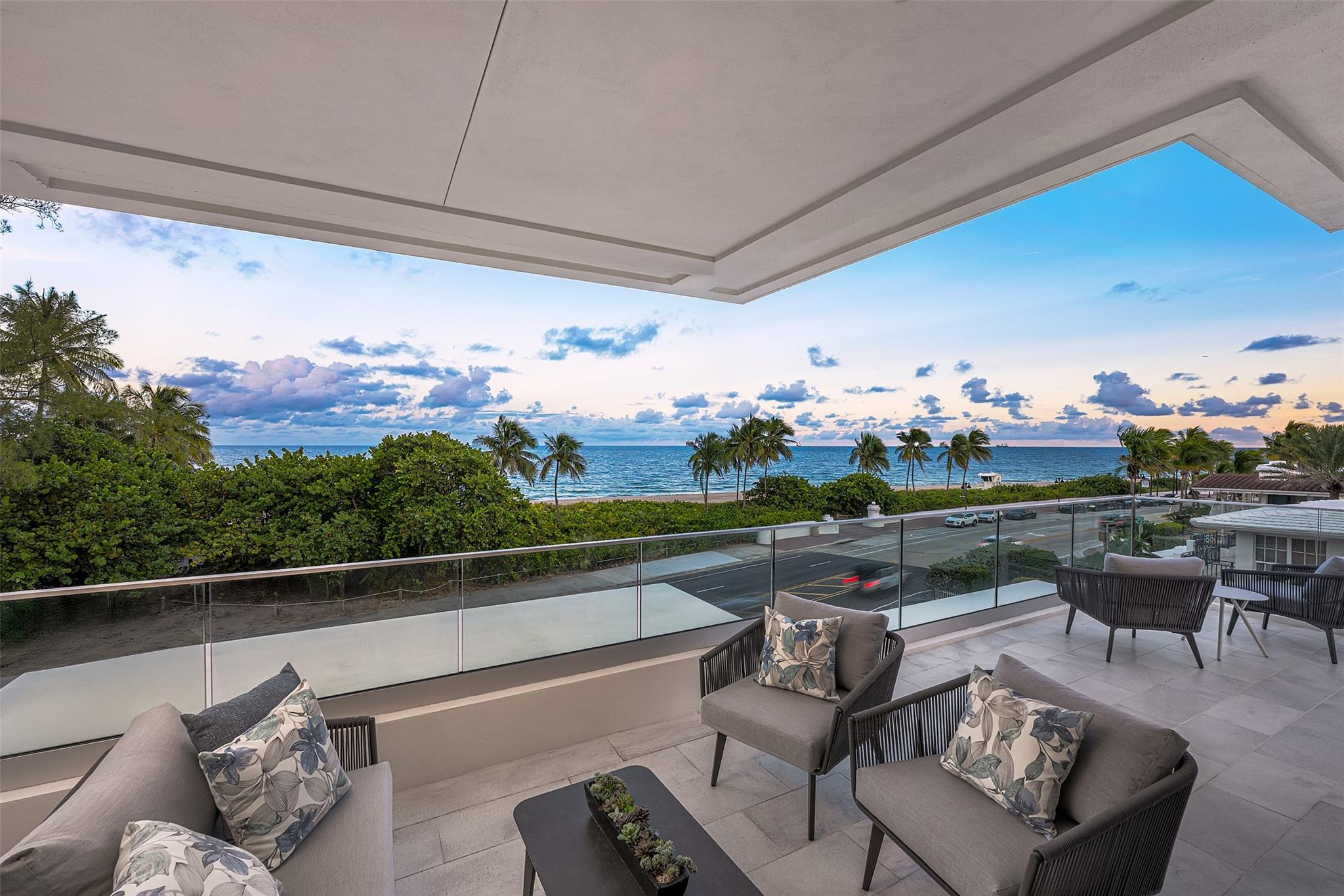 1813 N Fort Lauderdale Bch Blvd Fort Lauderdale, FL 33305