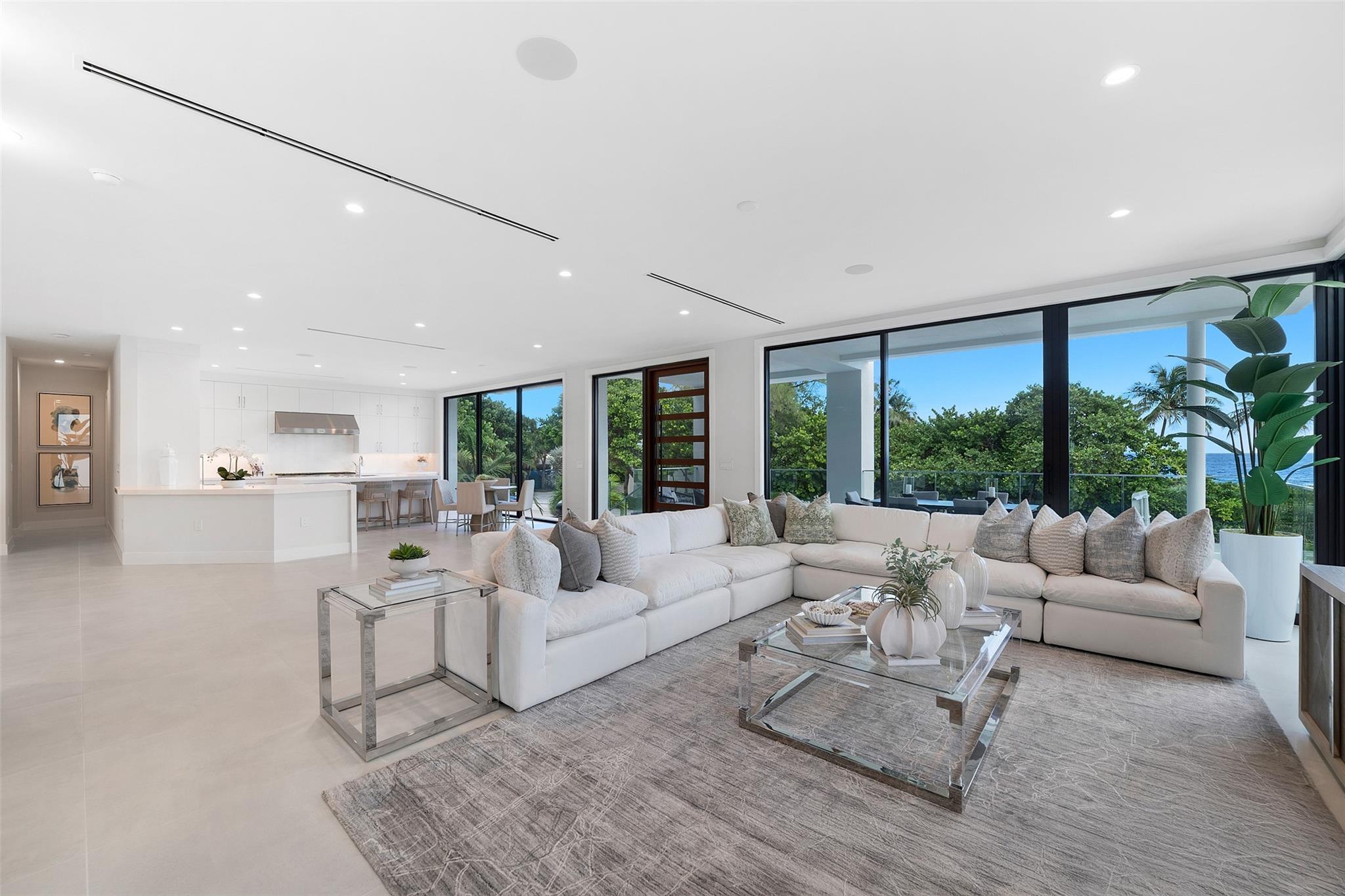 1813 N Fort Lauderdale Bch Blvd Fort Lauderdale, FL 33305