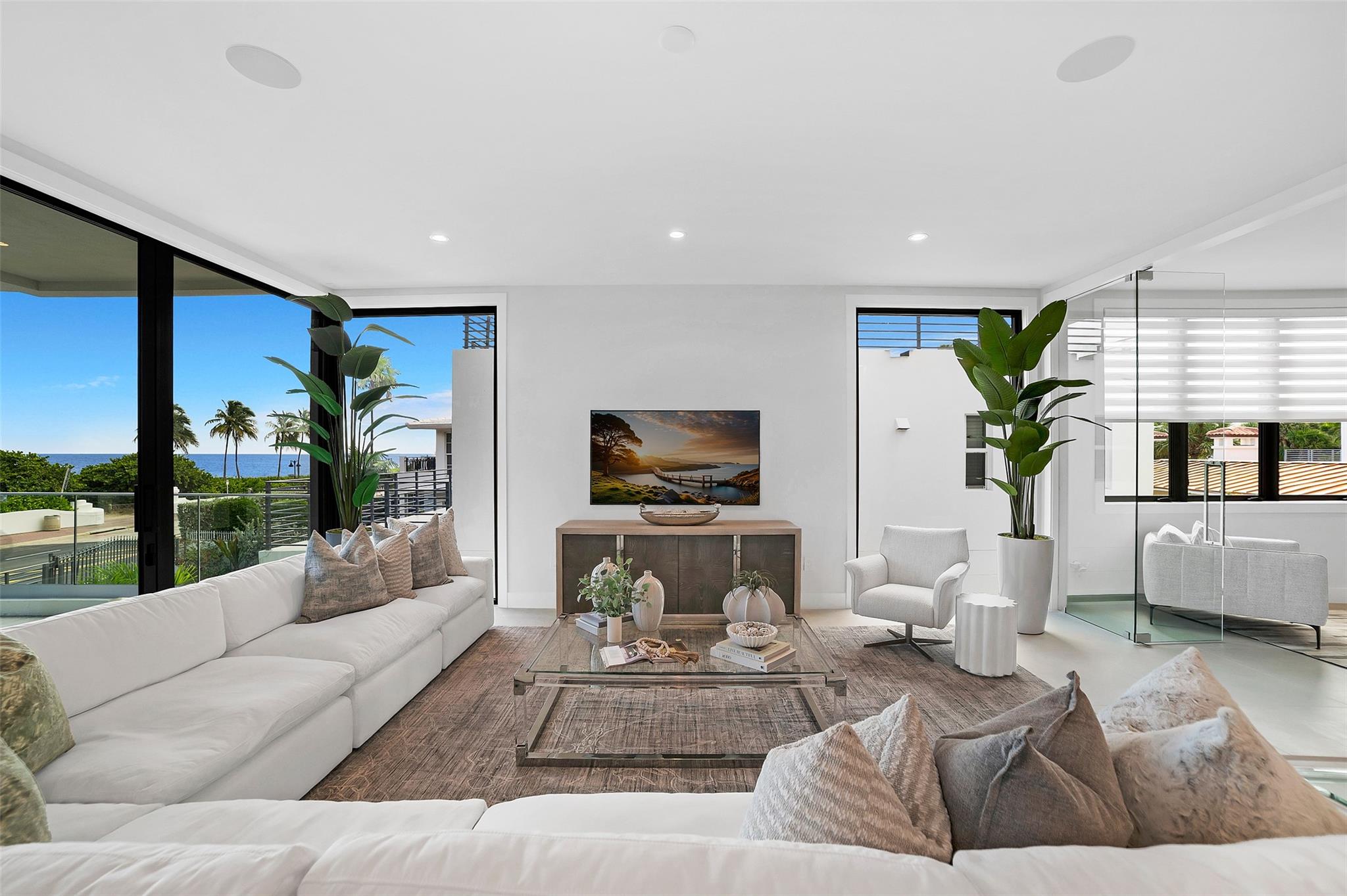 1813 N Fort Lauderdale Bch Blvd Fort Lauderdale, FL 33305