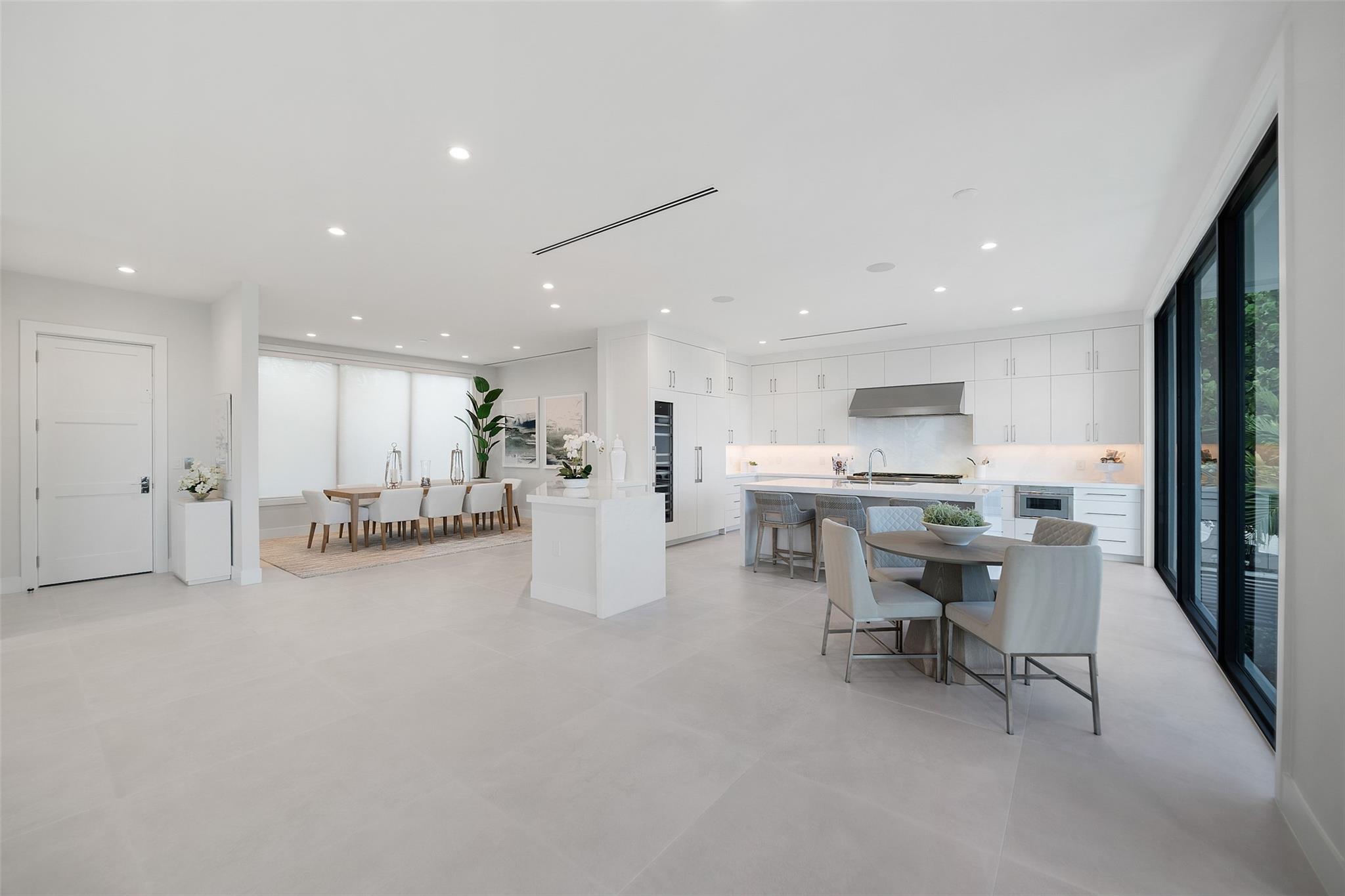 1813 N Fort Lauderdale Bch Blvd Fort Lauderdale, FL 33305