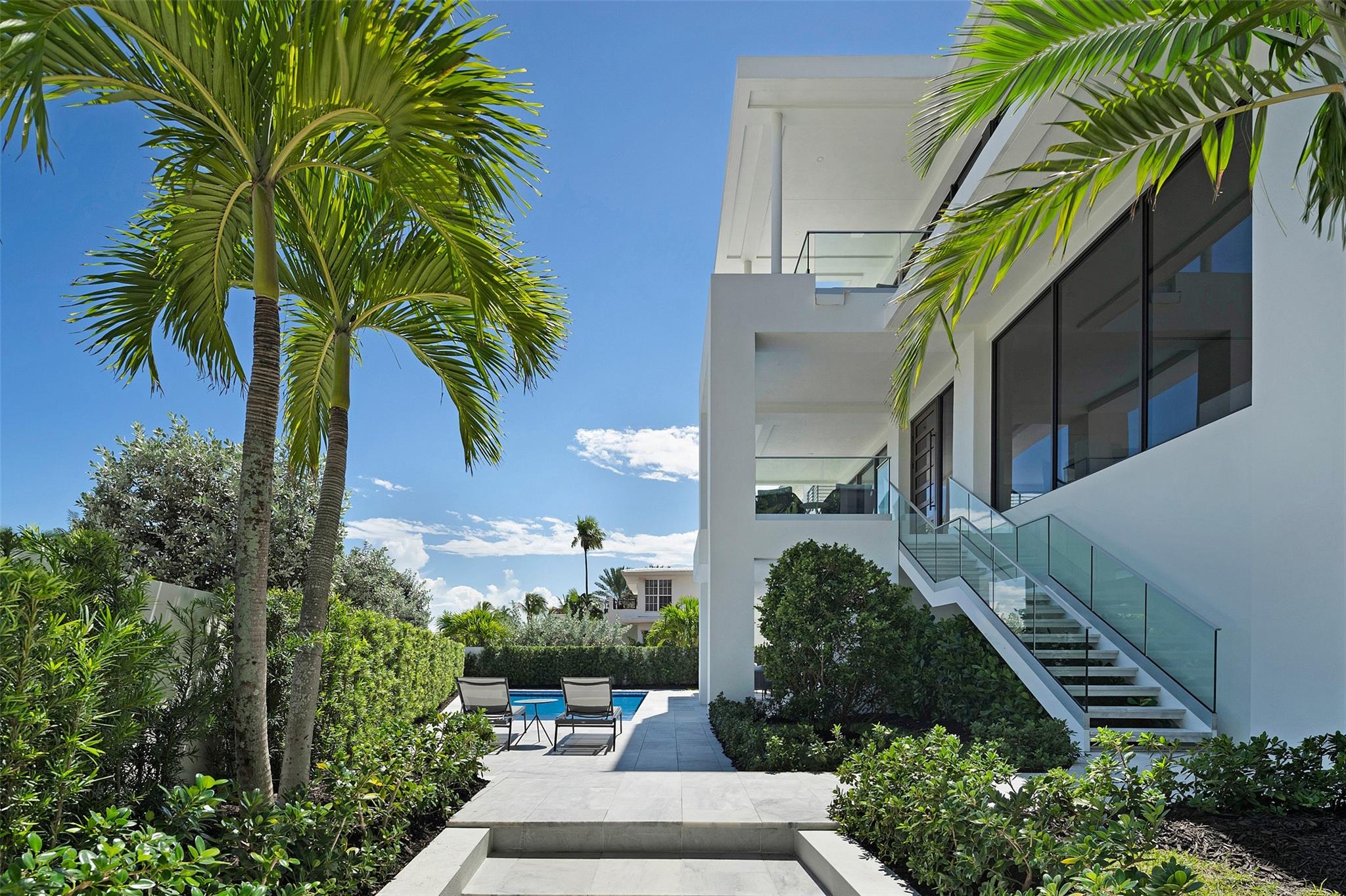 1813 N Fort Lauderdale Bch Blvd Fort Lauderdale, FL 33305