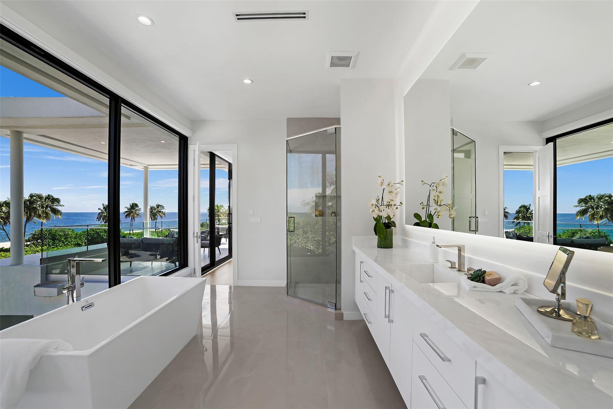 1813 N Fort Lauderdale Bch Blvd Fort Lauderdale, FL 33305