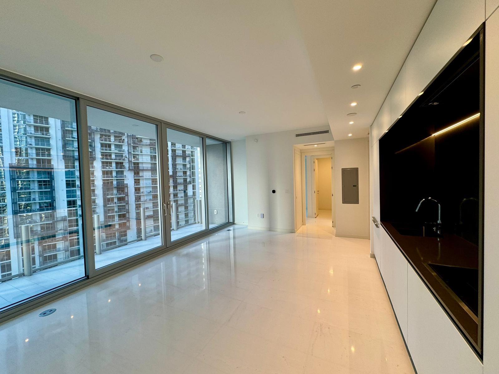 300 Biscayne Blvd Way #2508 Miami, FL 33131