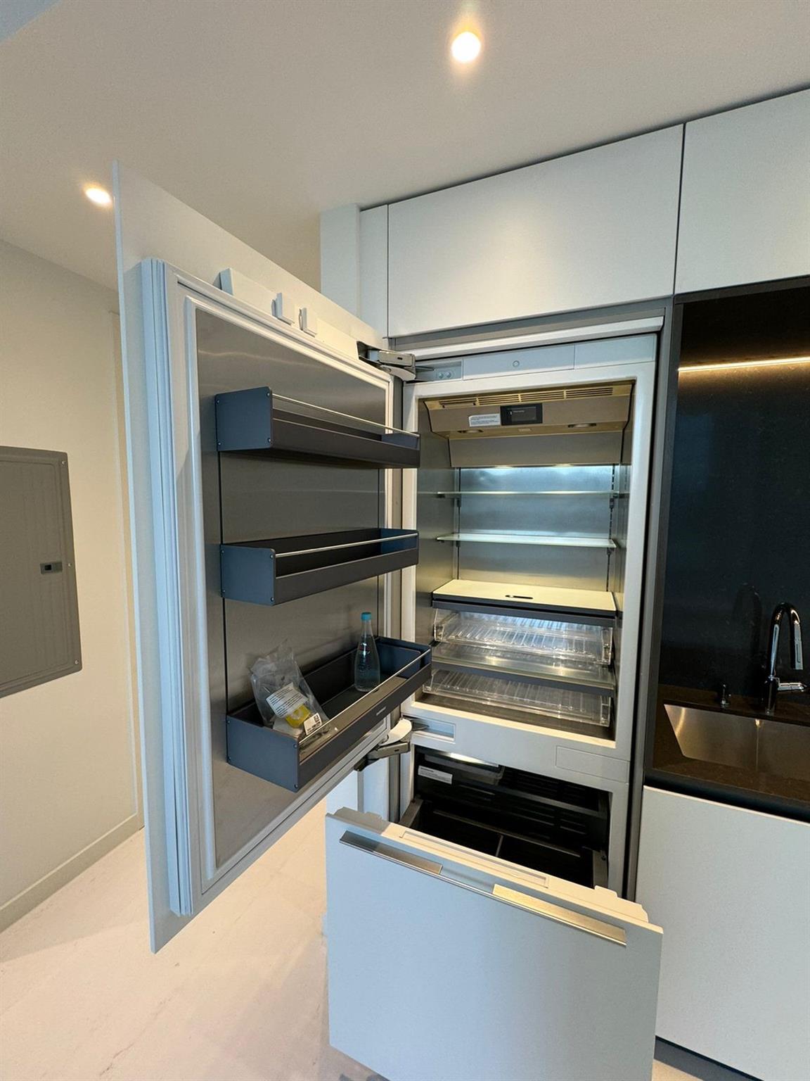 300 Biscayne Blvd Way #2508 Miami, FL 33131