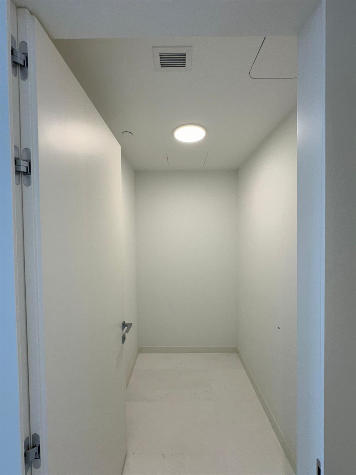 300 Biscayne Blvd Way #2508 Miami, FL 33131