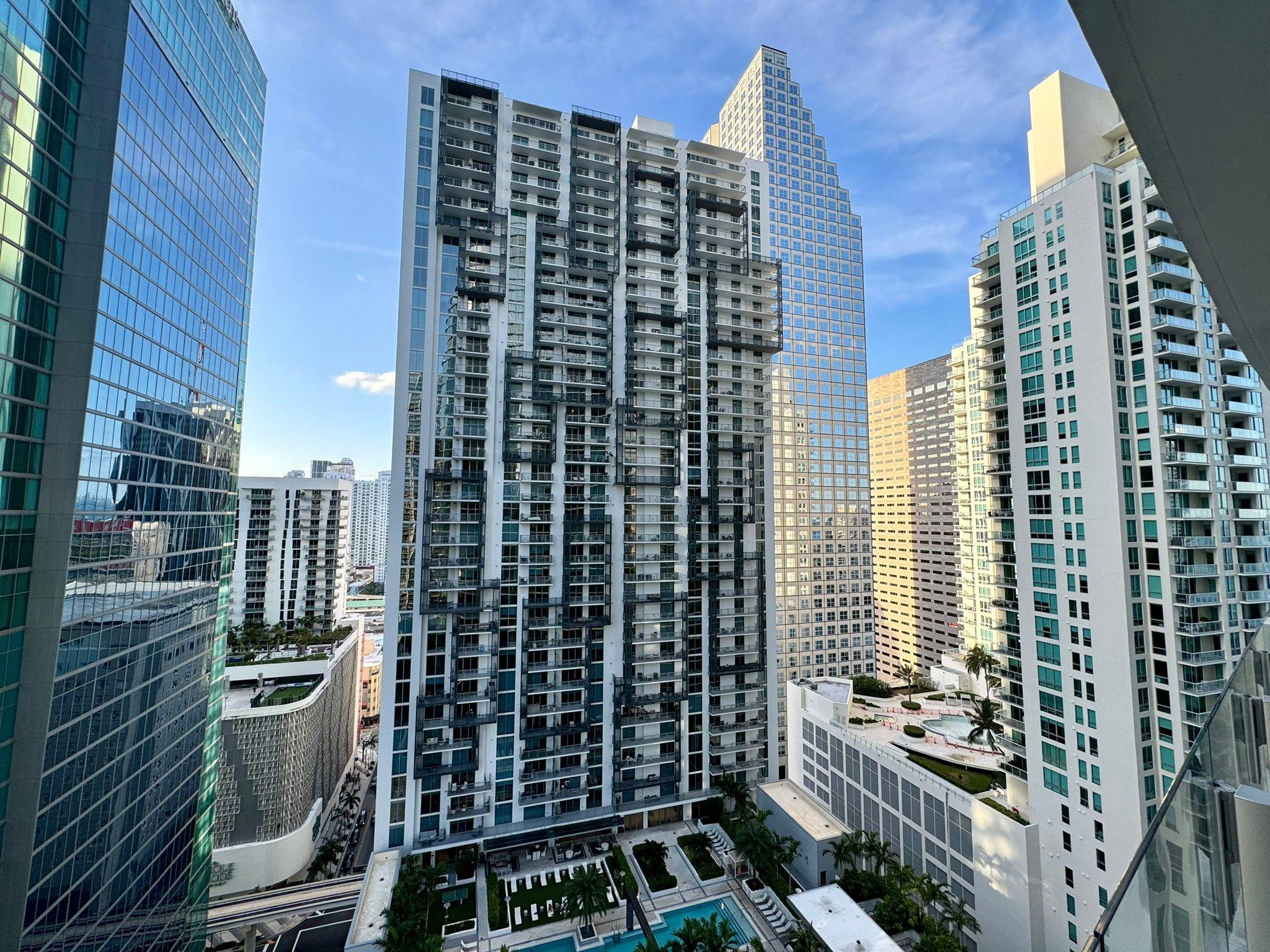 300 Biscayne Blvd Way #2508 Miami, FL 33131