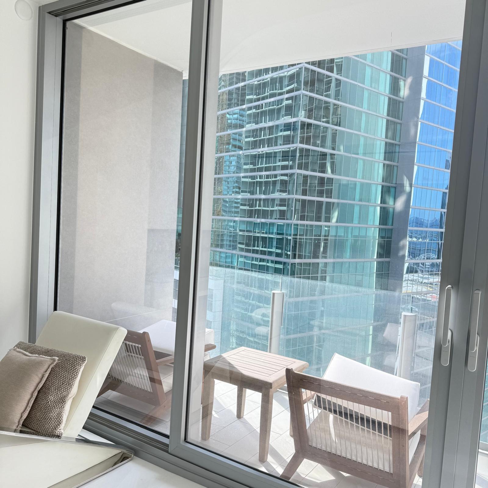 image Aston Martin Residences40