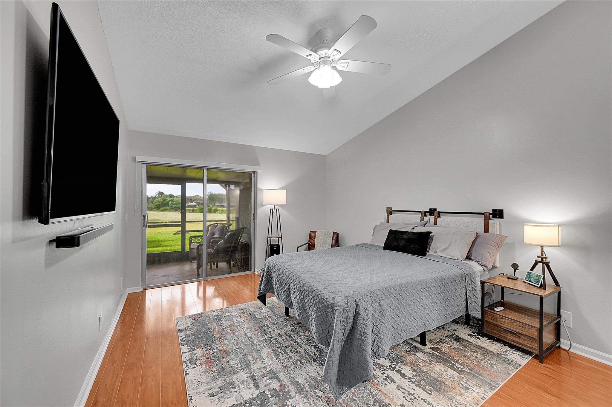 7428 S Pinewalk Dr S #18-4