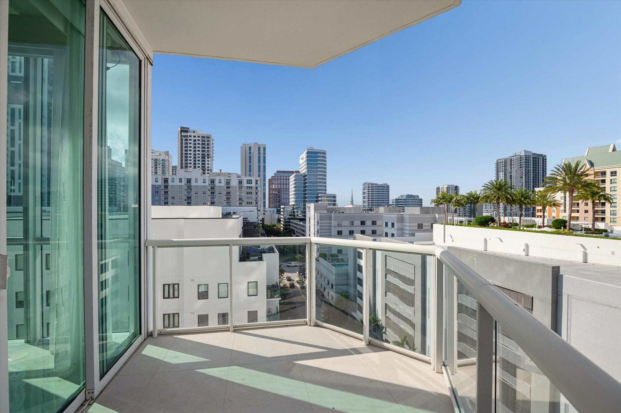 111 SE 8th #1005 Fort Lauderdale, FL 33301