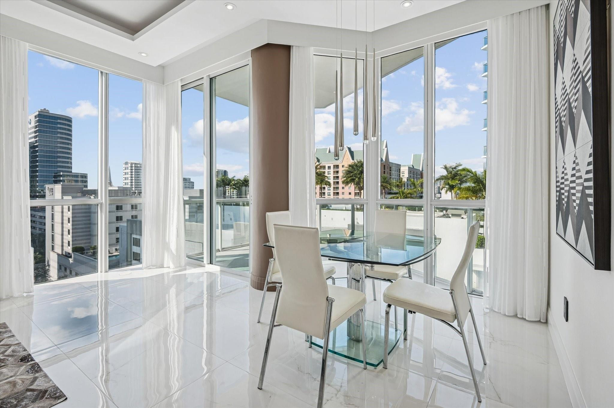 111 SE 8th #1005 Fort Lauderdale, FL 33301