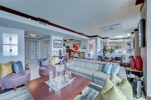 347 N New Riv #PH4 Fort Lauderdale, FL 33301