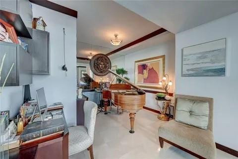 347 N New Riv #PH4 Fort Lauderdale, FL 33301