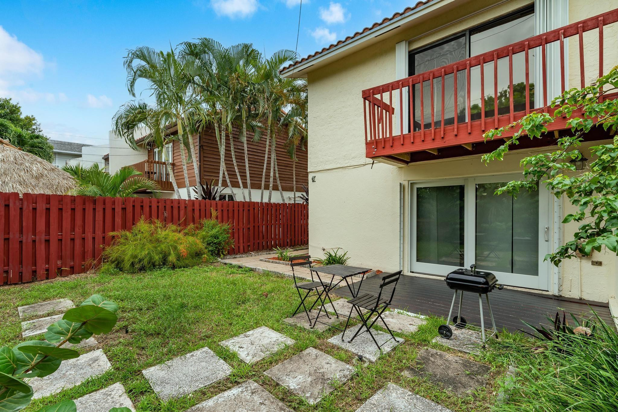 2530 NE 9th #1 Fort Lauderdale, FL 33304