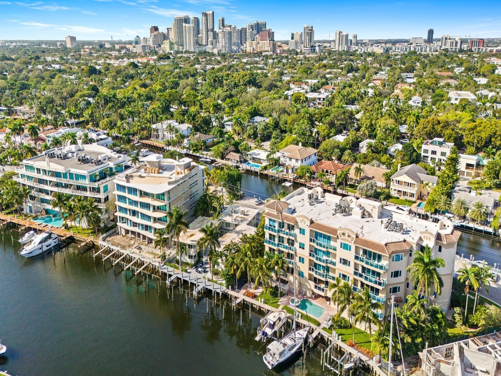 516 Hendricks #4C Fort Lauderdale, FL 33301