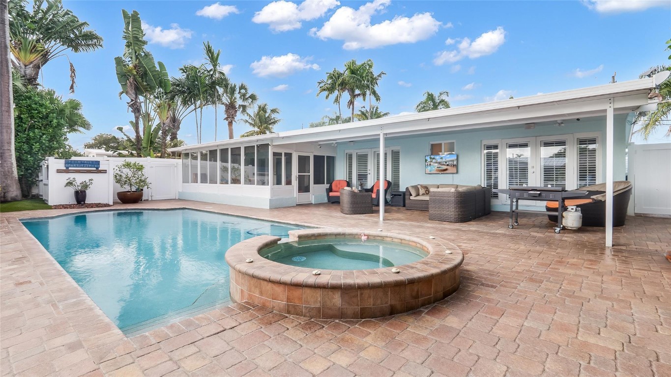 1700 SW 5th Fort Lauderdale, FL 33312