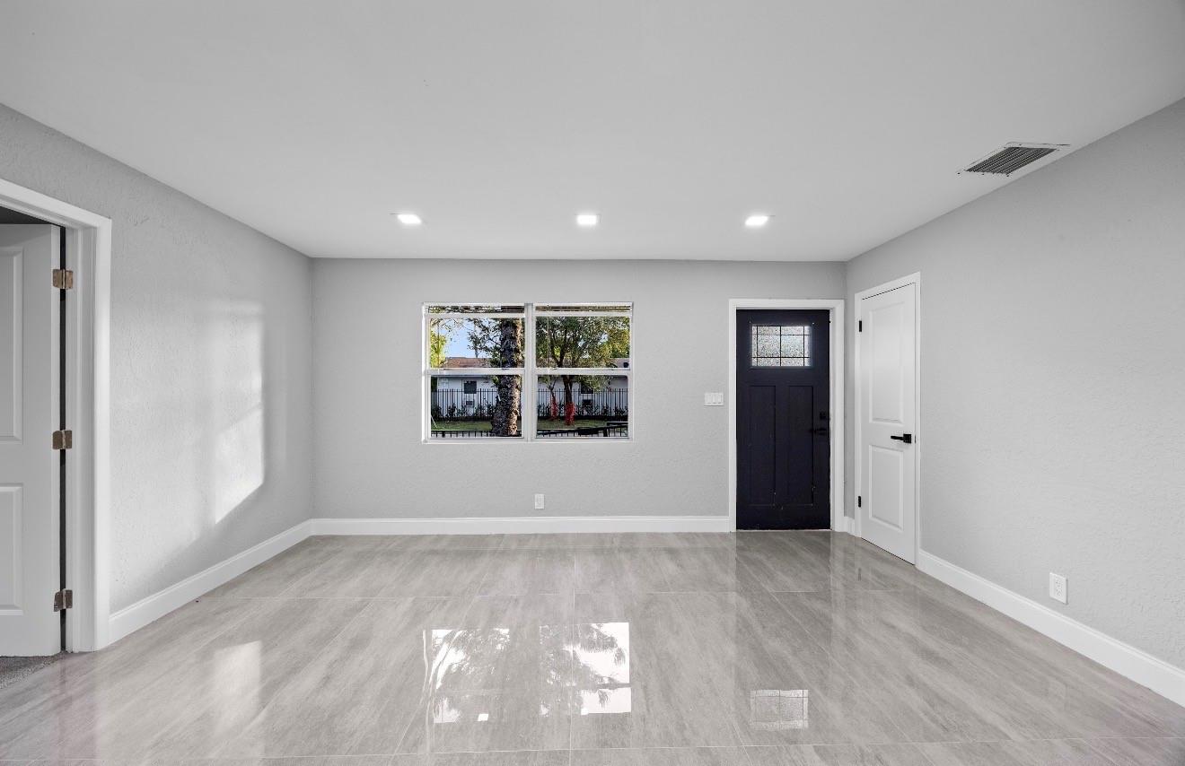 800 NW 6th Ave Pompano Beach, FL 33060