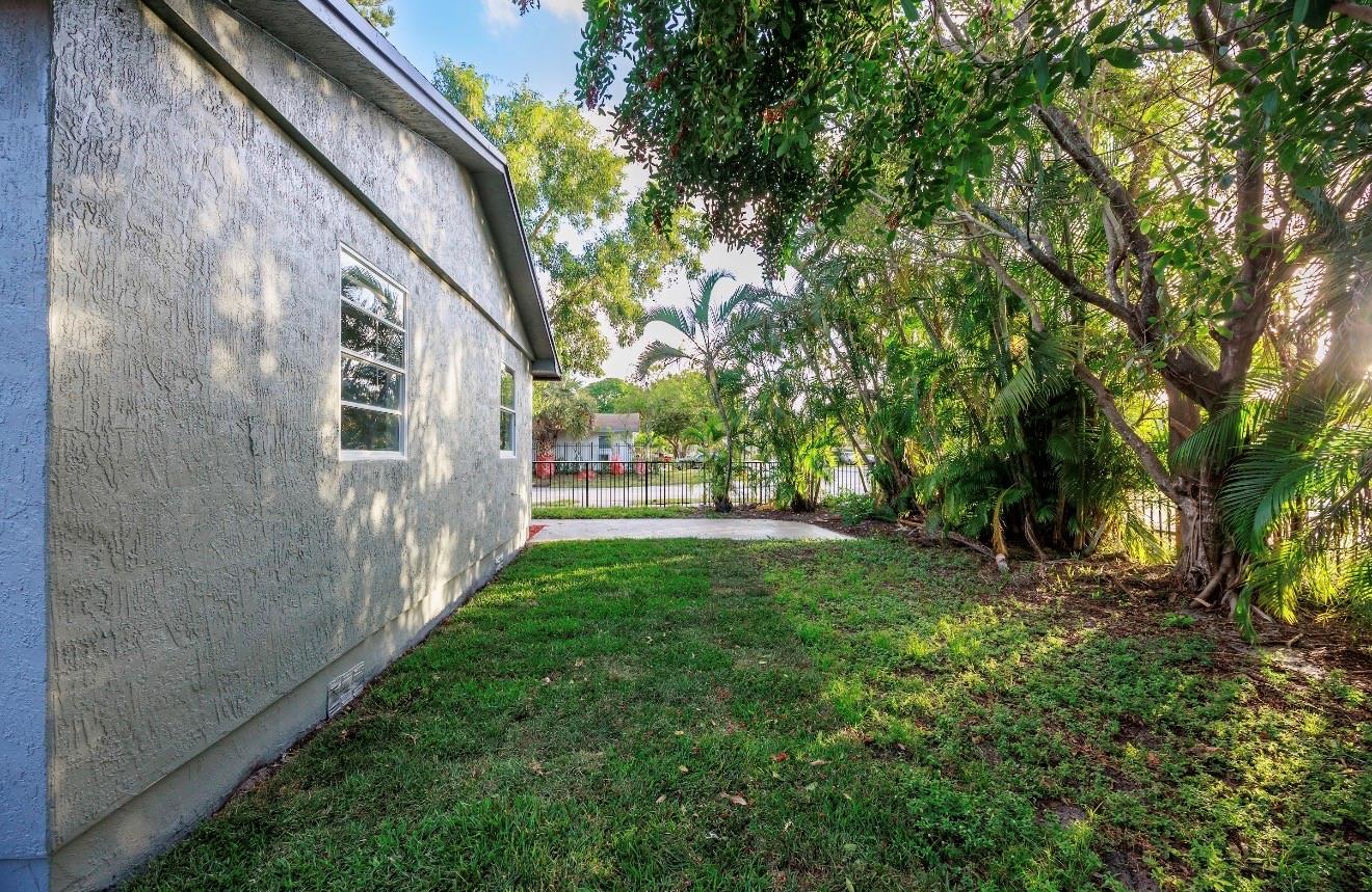 800 NW 6th Ave Pompano Beach, FL 33060