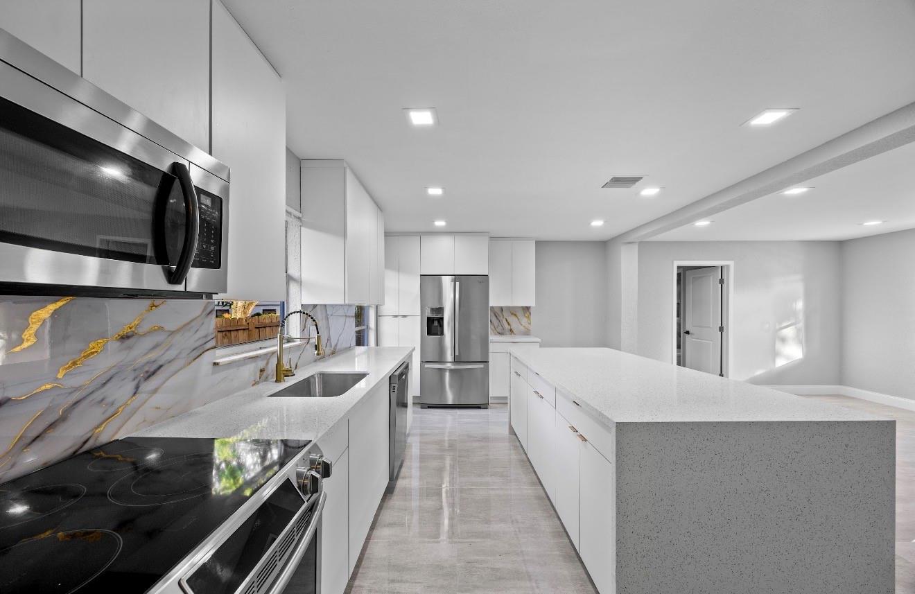 800 NW 6th Ave Pompano Beach, FL 33060