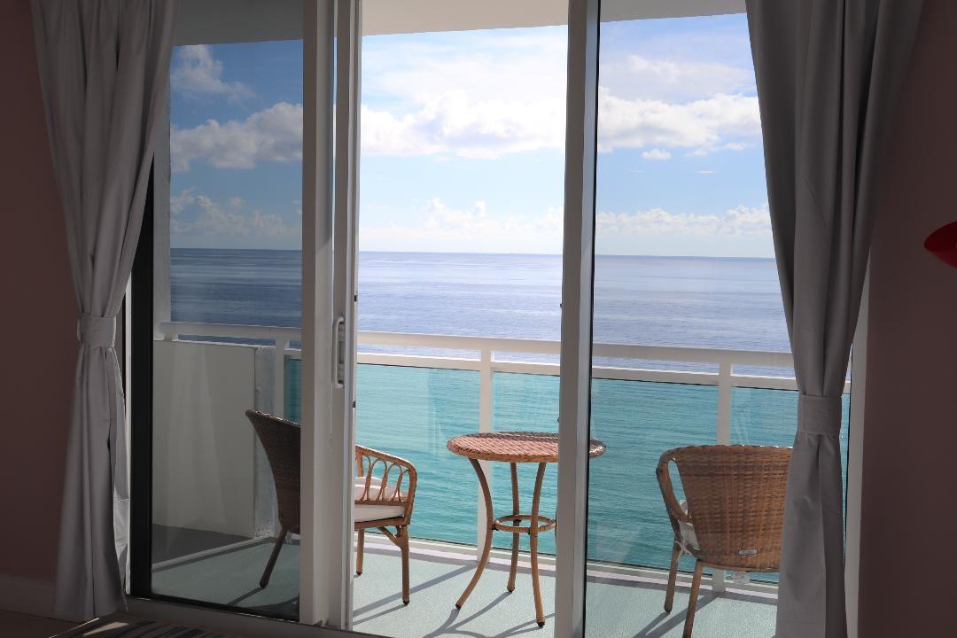 3001 S Ocean Dr #1011