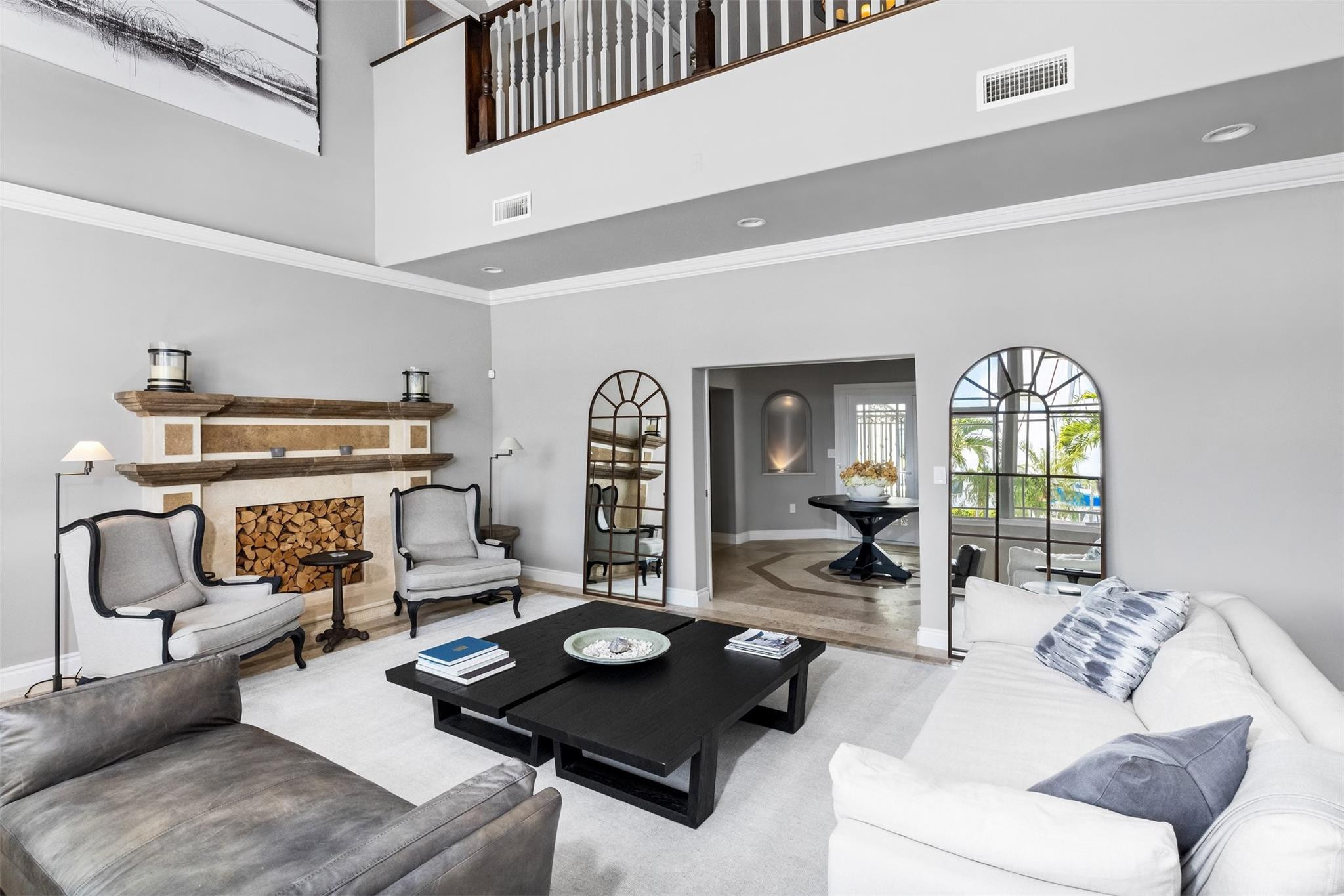 166 Royal Palm Fort Lauderdale, FL 33301