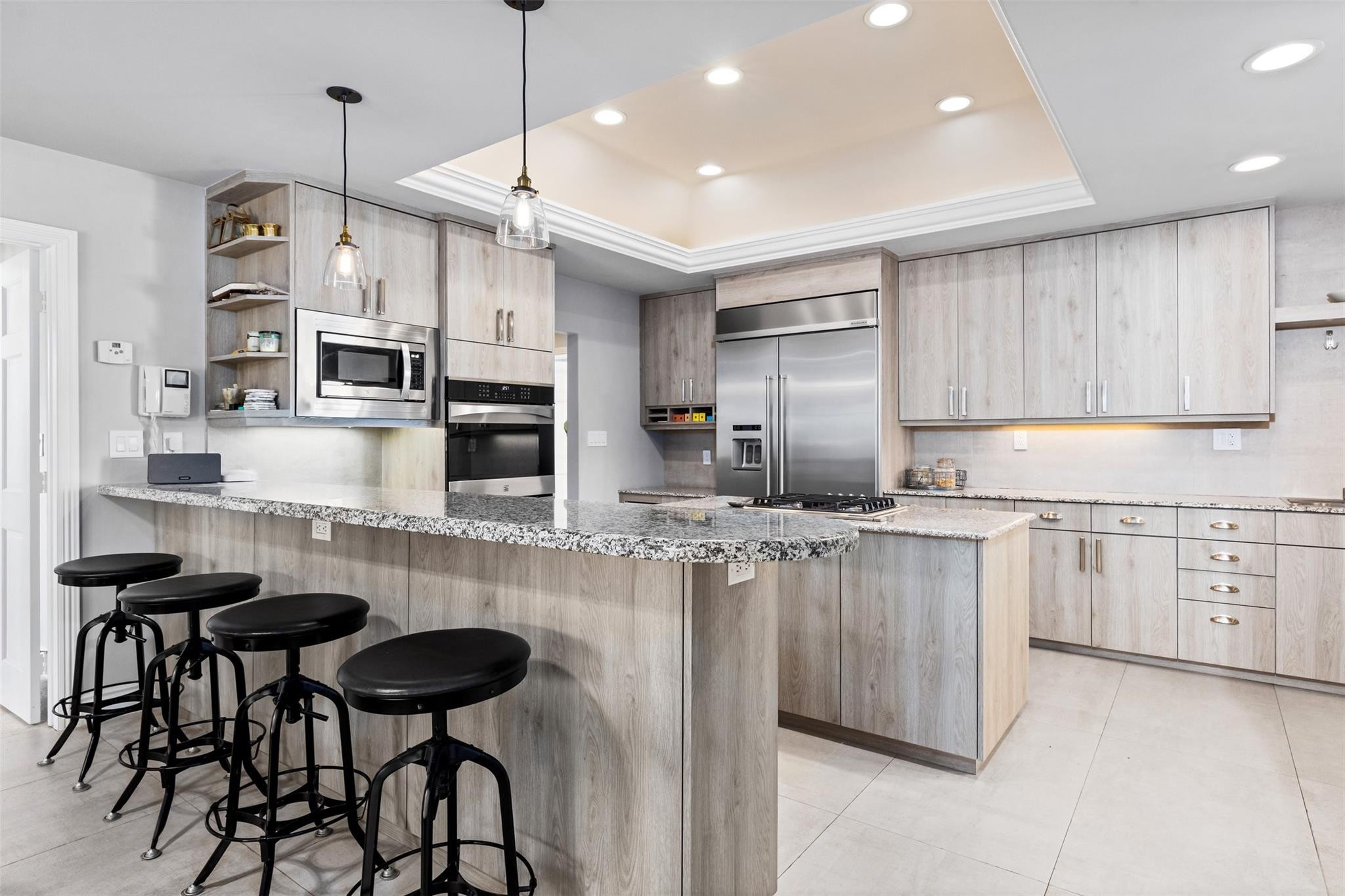 166 Royal Palm Fort Lauderdale, FL 33301