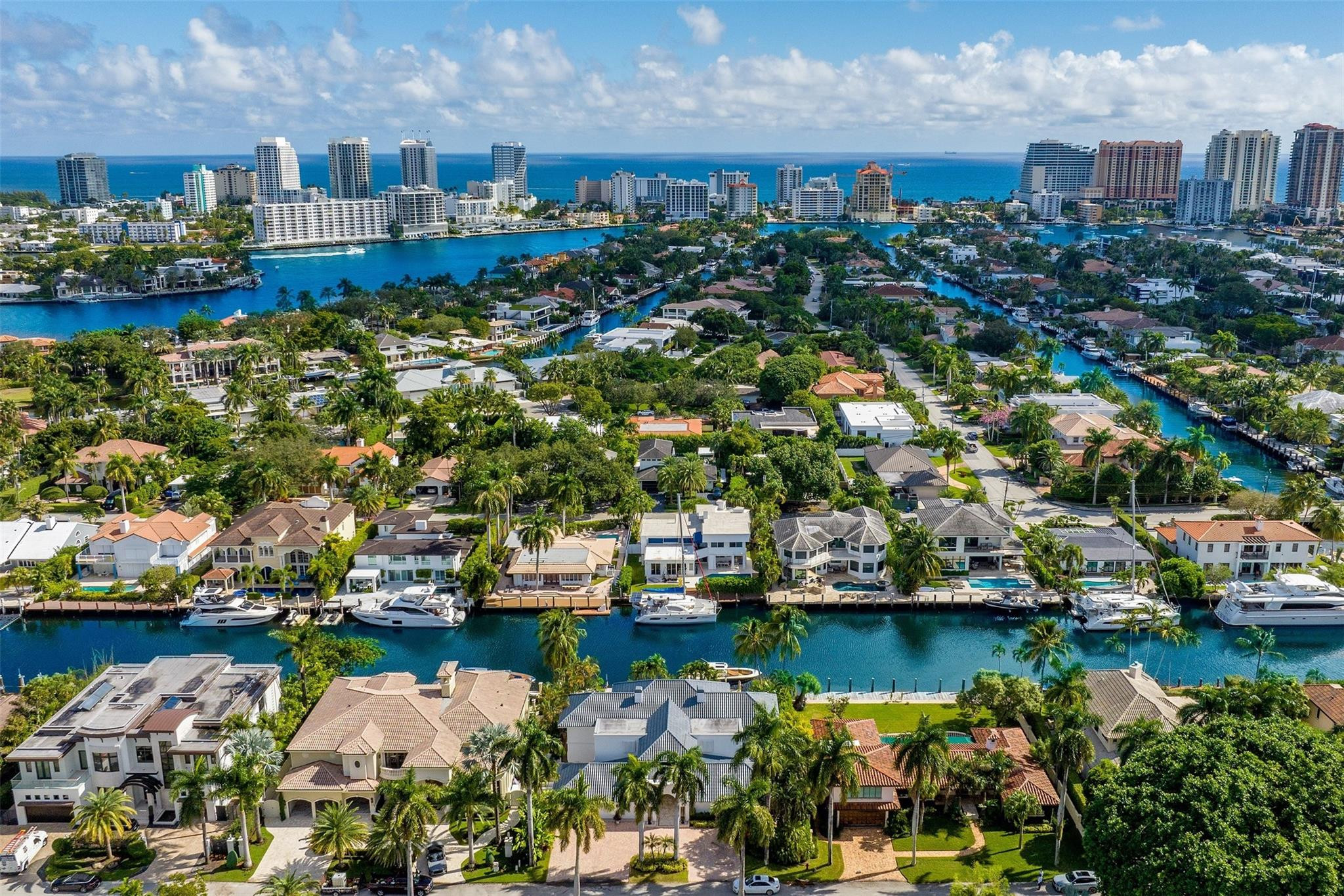 166 Royal Palm Fort Lauderdale, FL 33301