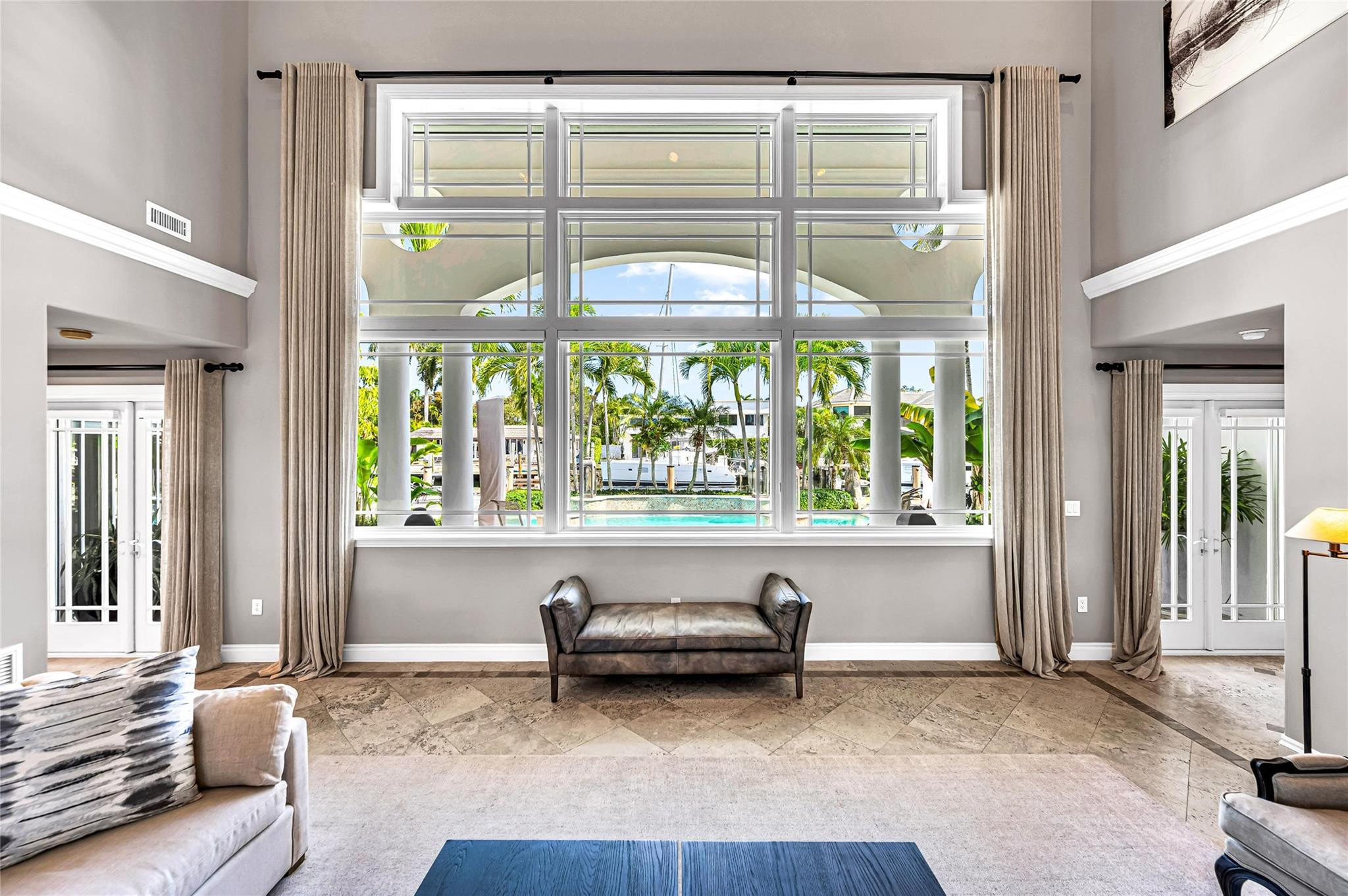 166 Royal Palm Fort Lauderdale, FL 33301