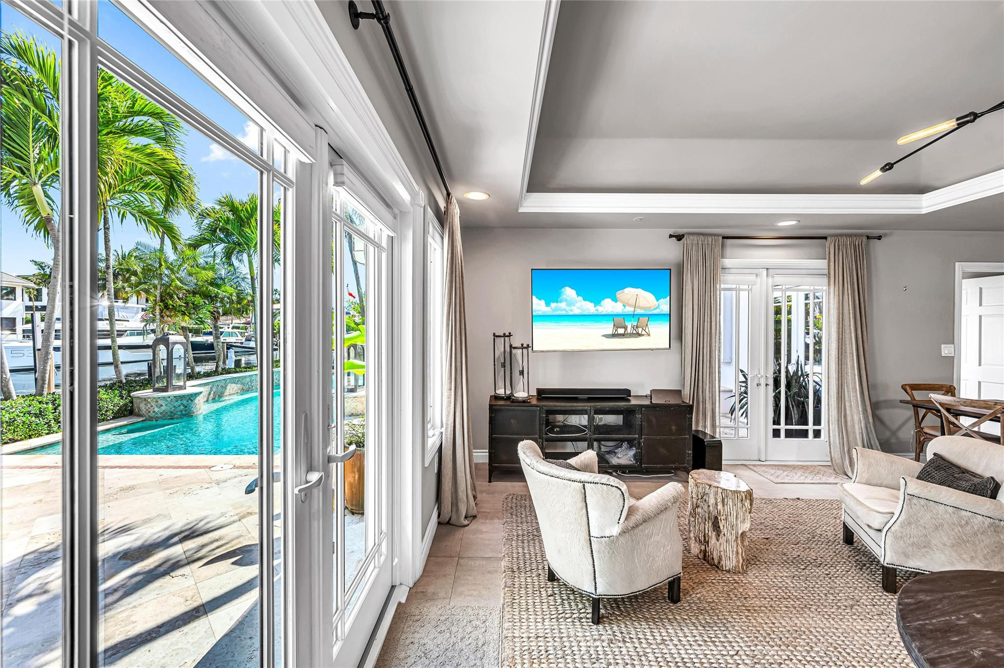 166 Royal Palm Fort Lauderdale, FL 33301