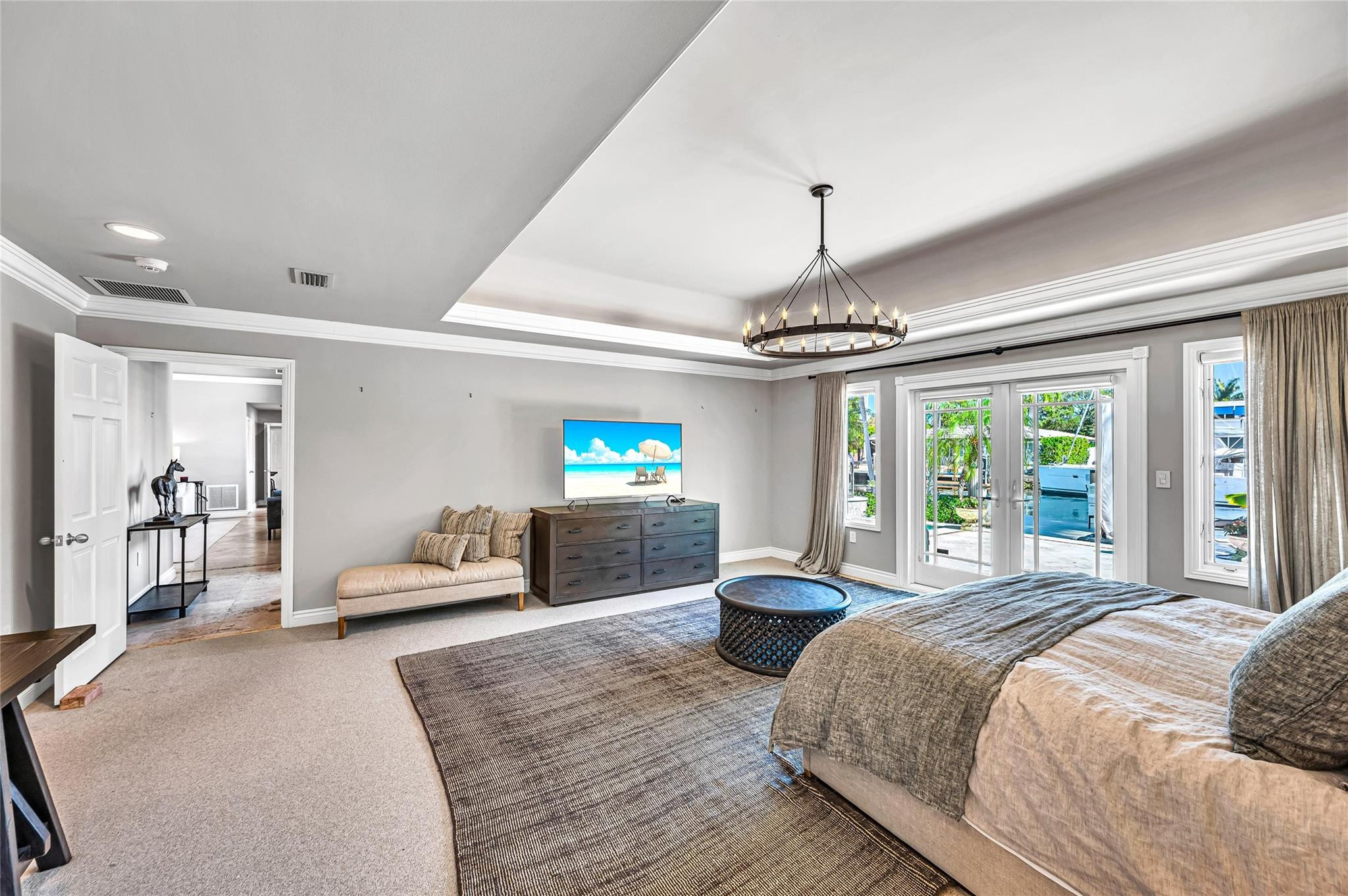 166 Royal Palm Fort Lauderdale, FL 33301