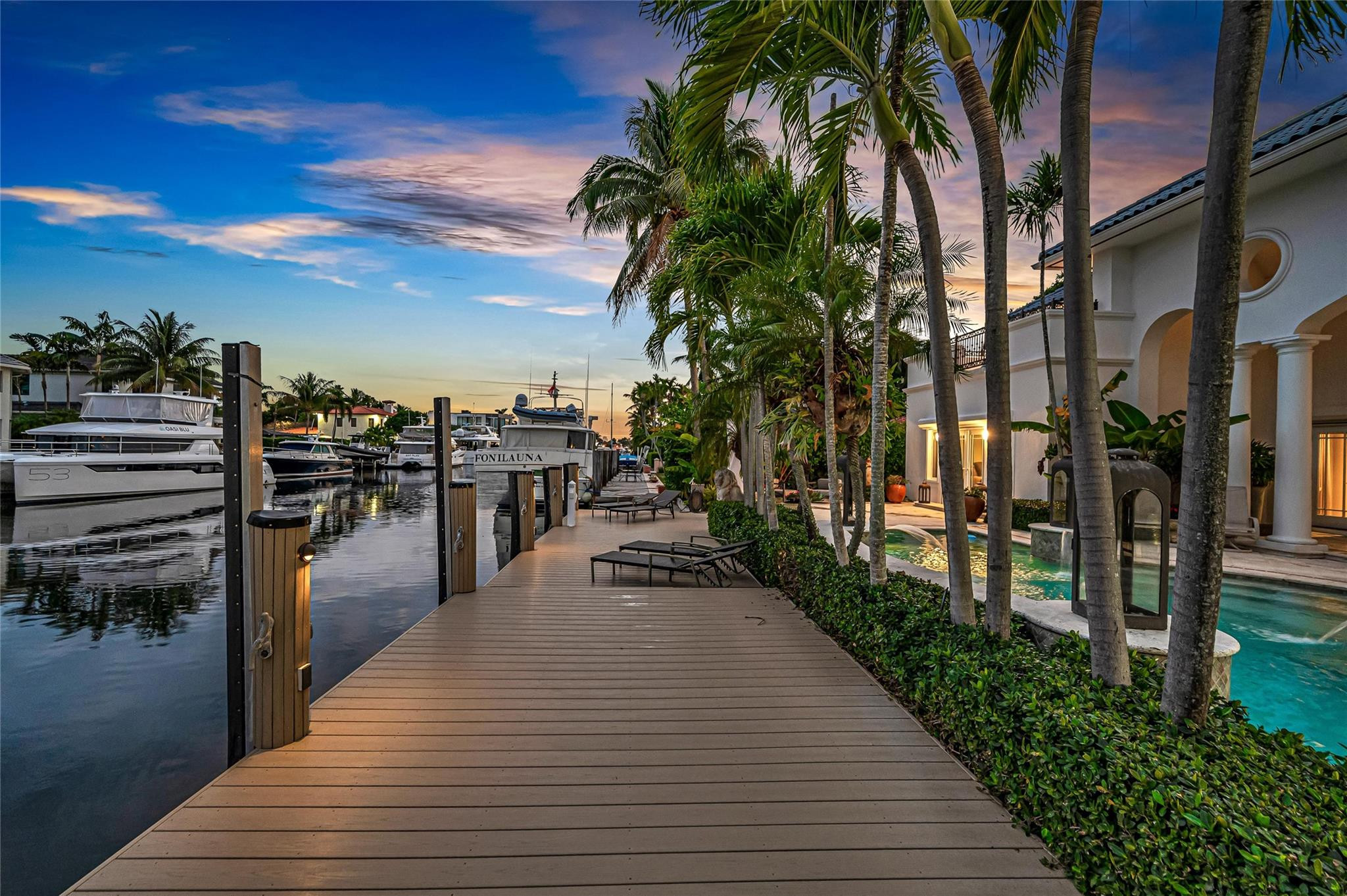 166 Royal Palm Fort Lauderdale, FL 33301