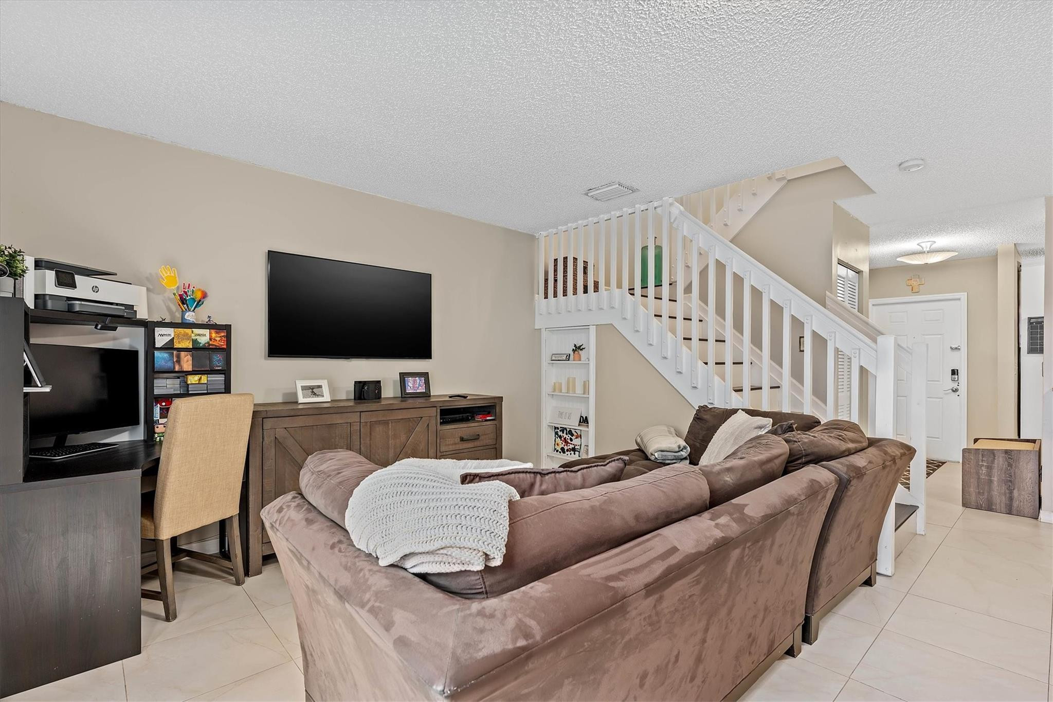 20815 NW 2nd #20815 Pembroke Pines, FL 33029