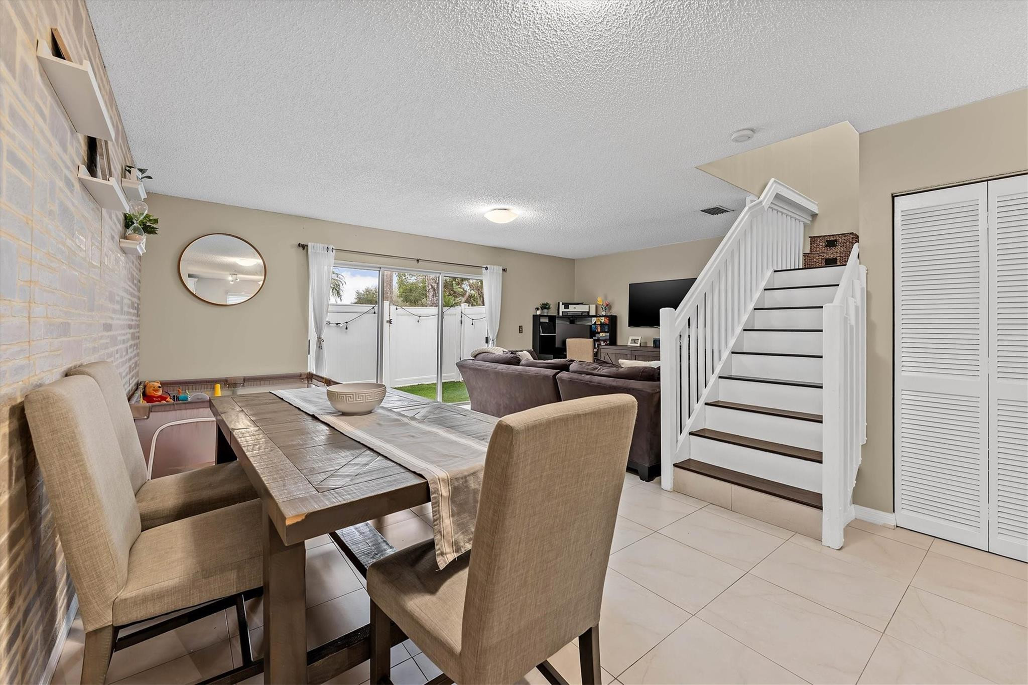 20815 NW 2nd #20815 Pembroke Pines, FL 33029