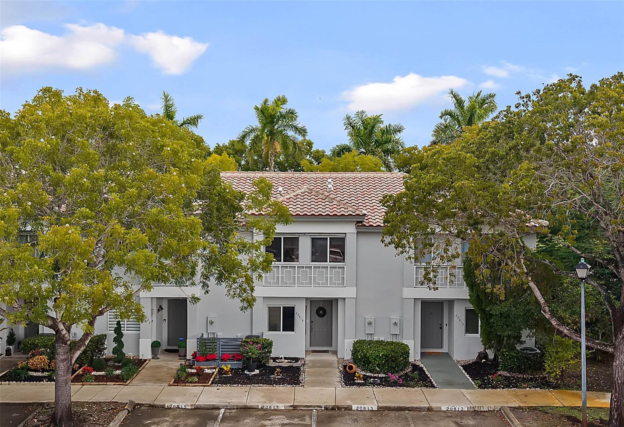 20815 NW 2nd #20815 Pembroke Pines, FL 33029