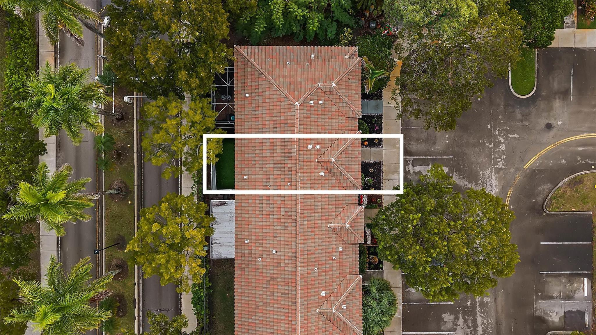 20815 NW 2nd #20815 Pembroke Pines, FL 33029