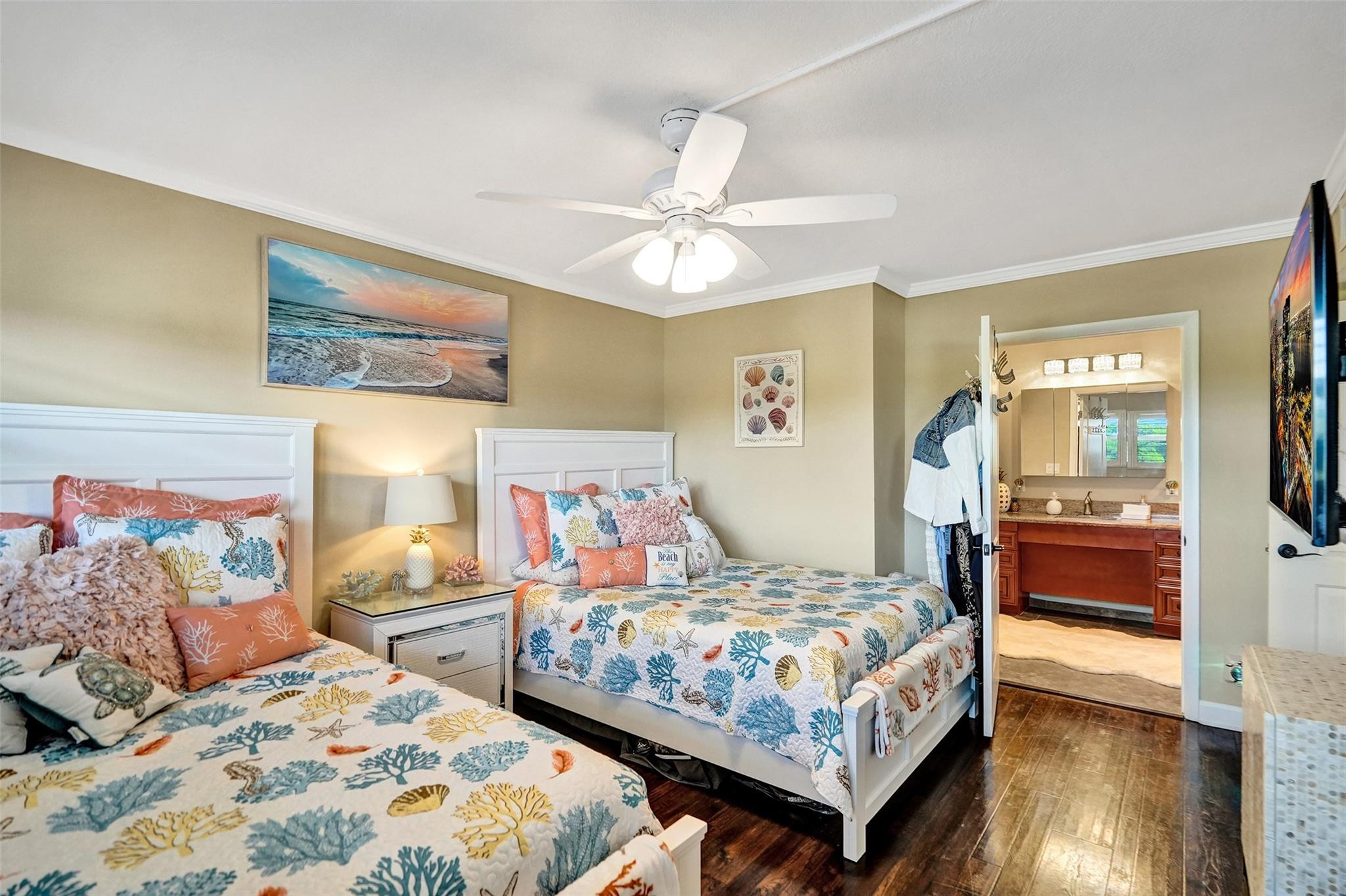 3180 NE 48th #404 Lighthouse Point, FL 33064