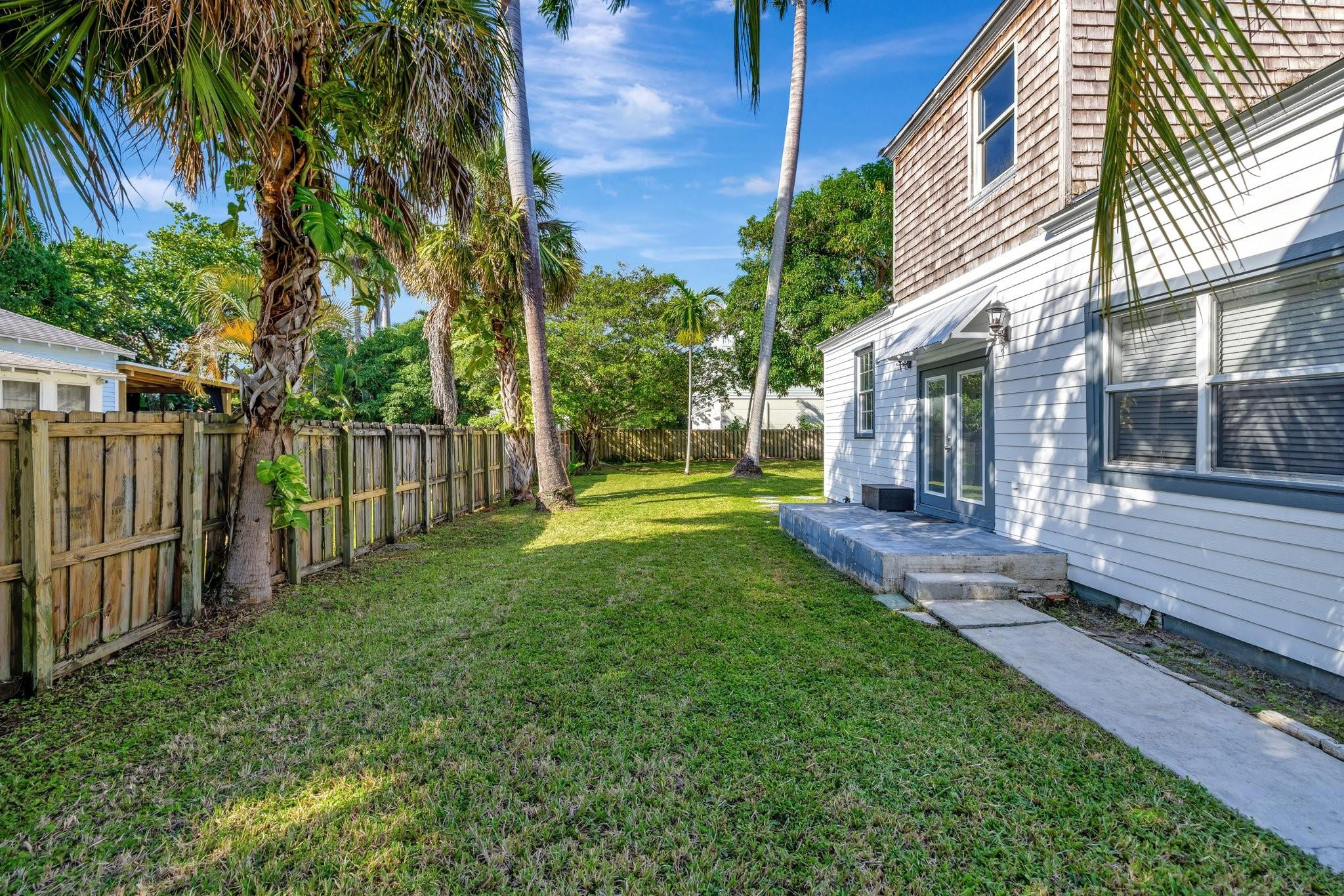 901 W Las Olas Fort Lauderdale, FL 33312