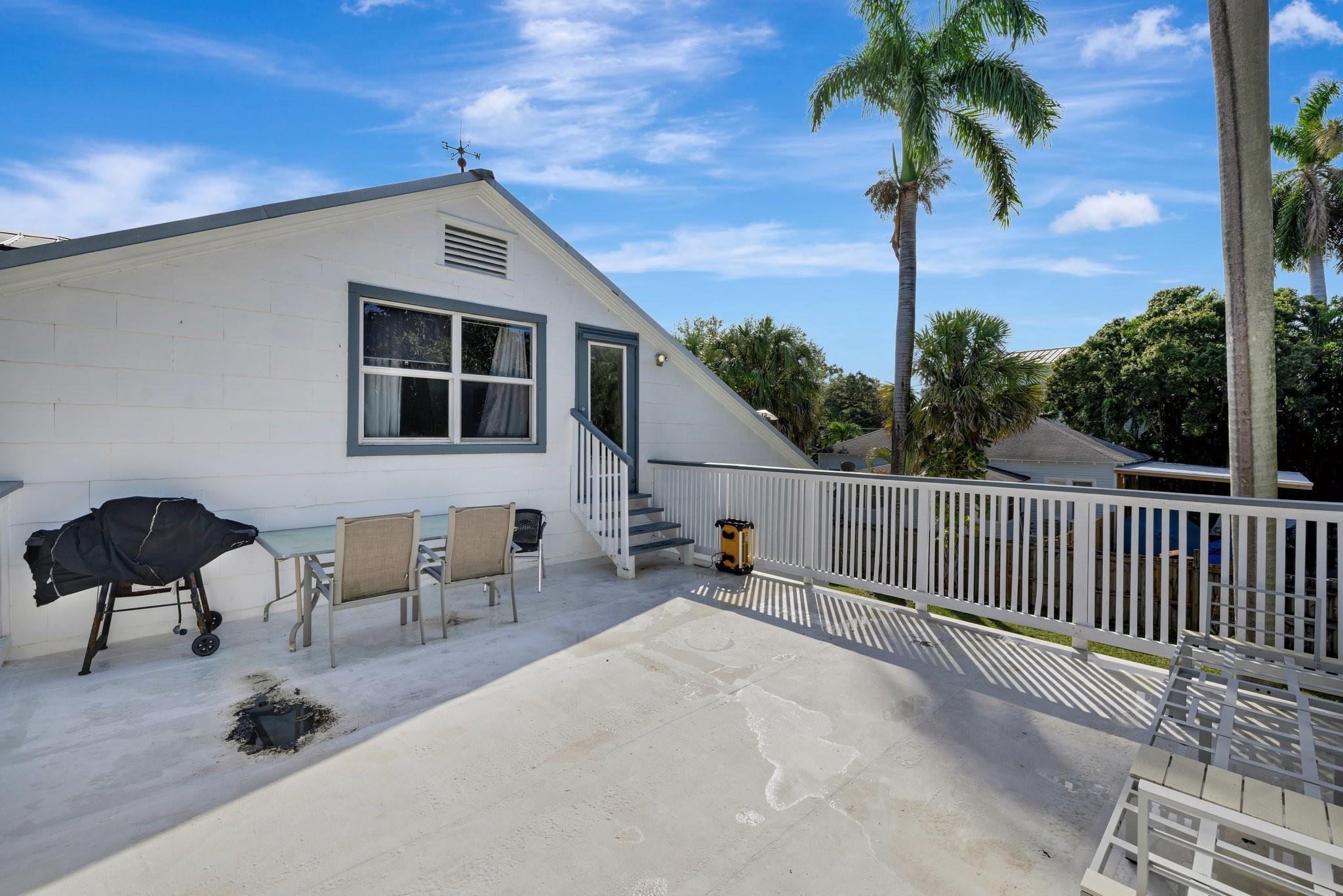 901 W Las Olas Fort Lauderdale, FL 33312