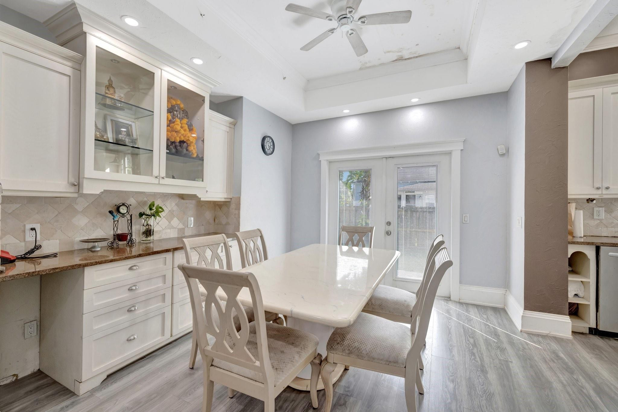 901 W Las Olas Fort Lauderdale, FL 33312