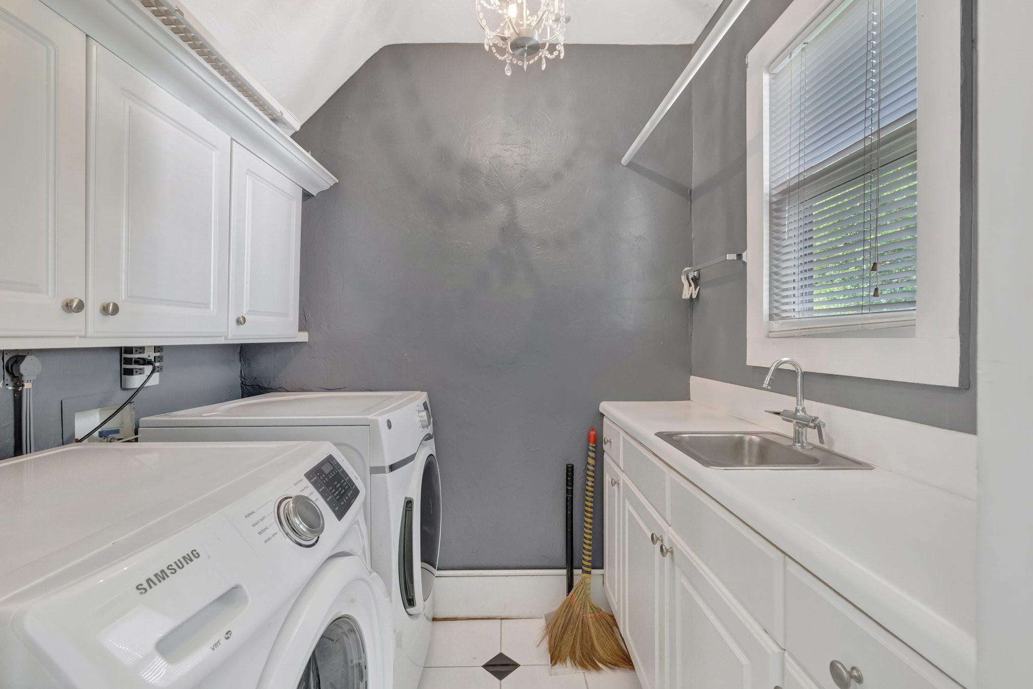 901 W Las Olas Fort Lauderdale, FL 33312