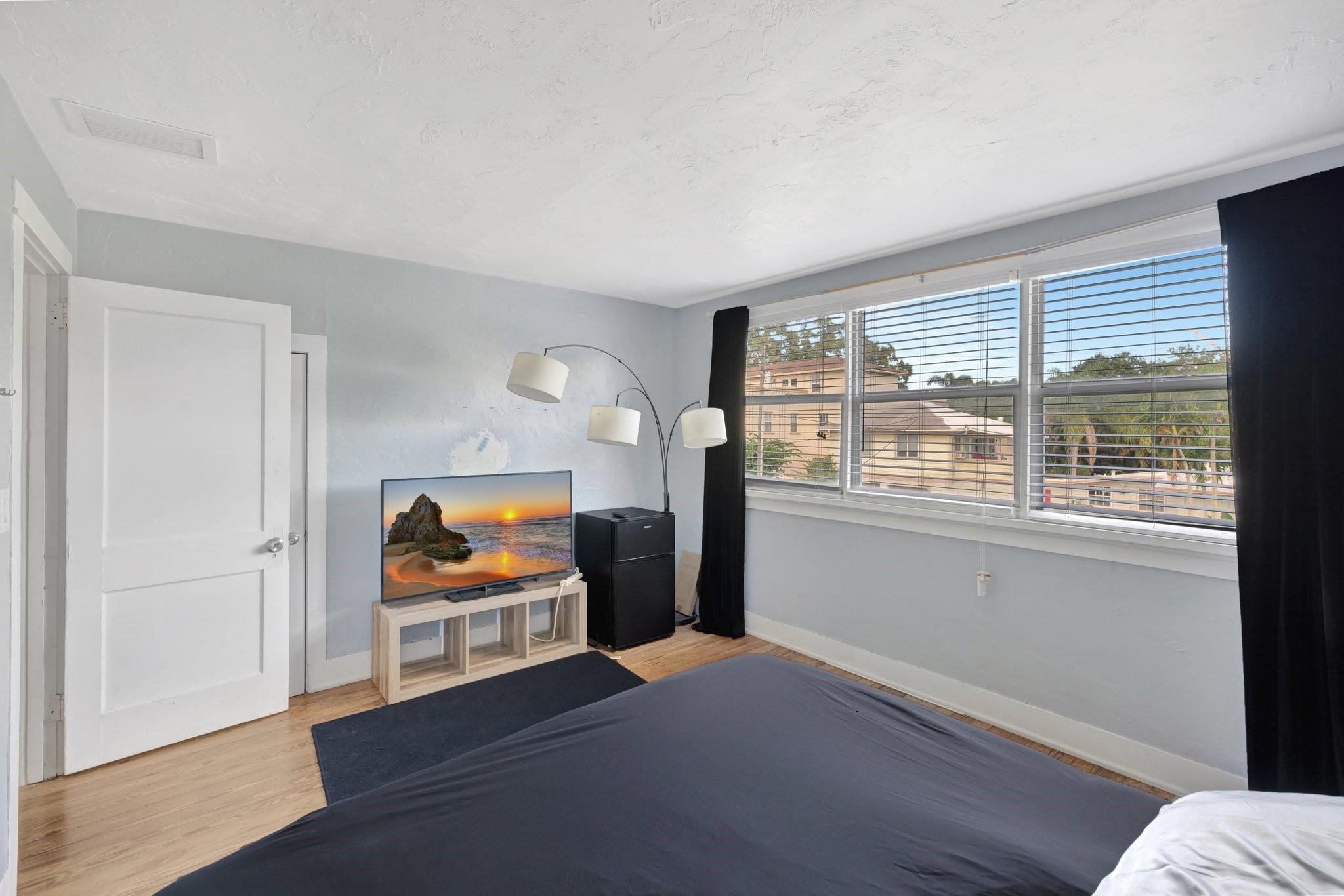 901 W Las Olas Fort Lauderdale, FL 33312