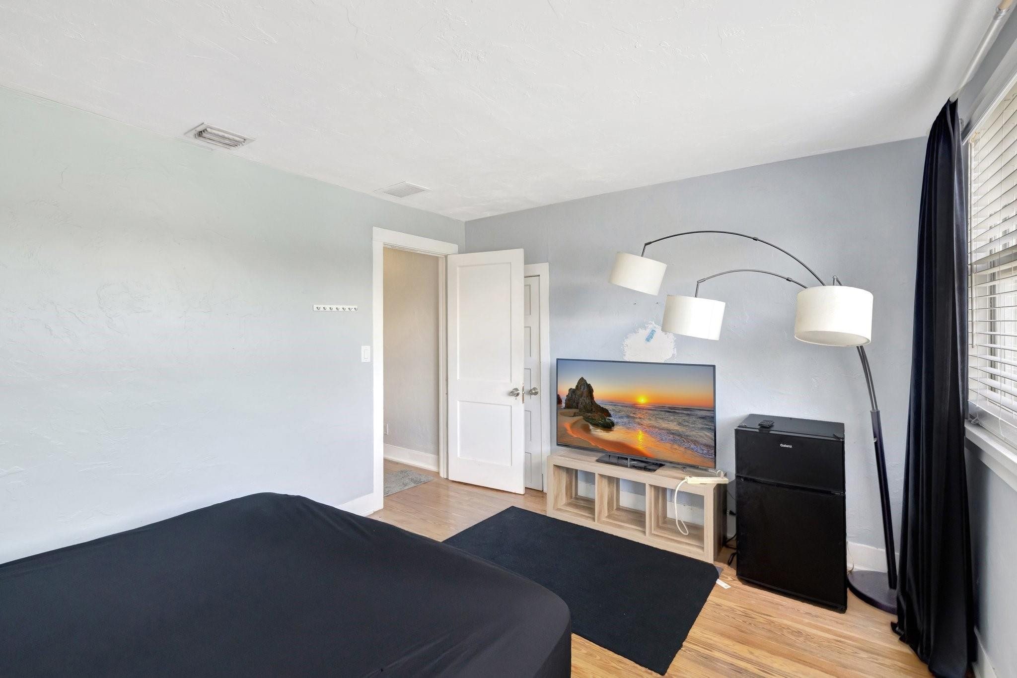 901 W Las Olas Fort Lauderdale, FL 33312