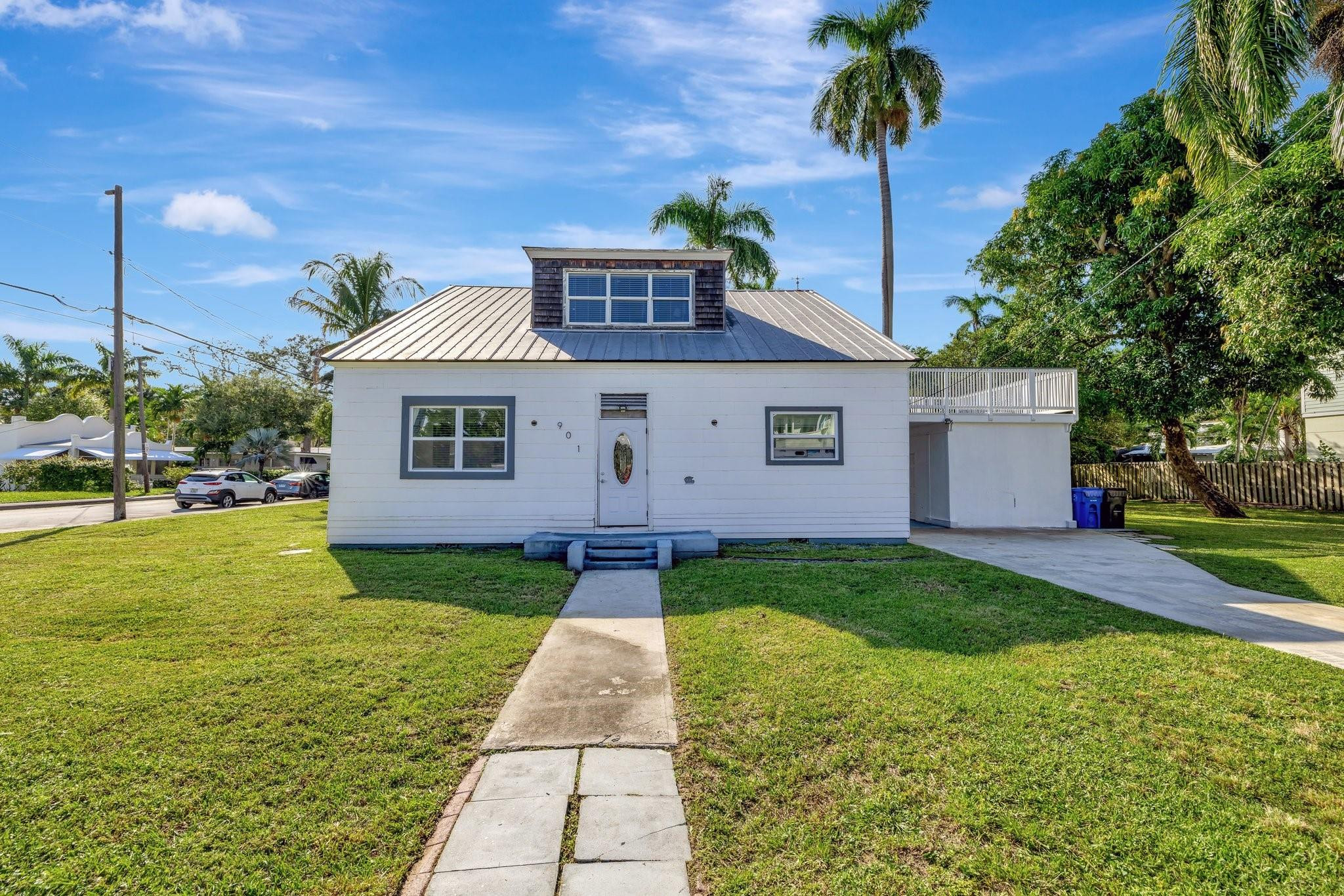 901 W Las Olas Fort Lauderdale, FL 33312