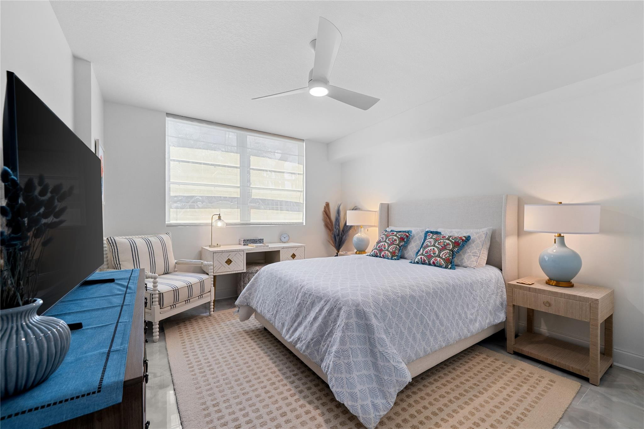 610 W Las Olas #721N Fort Lauderdale, FL 33312