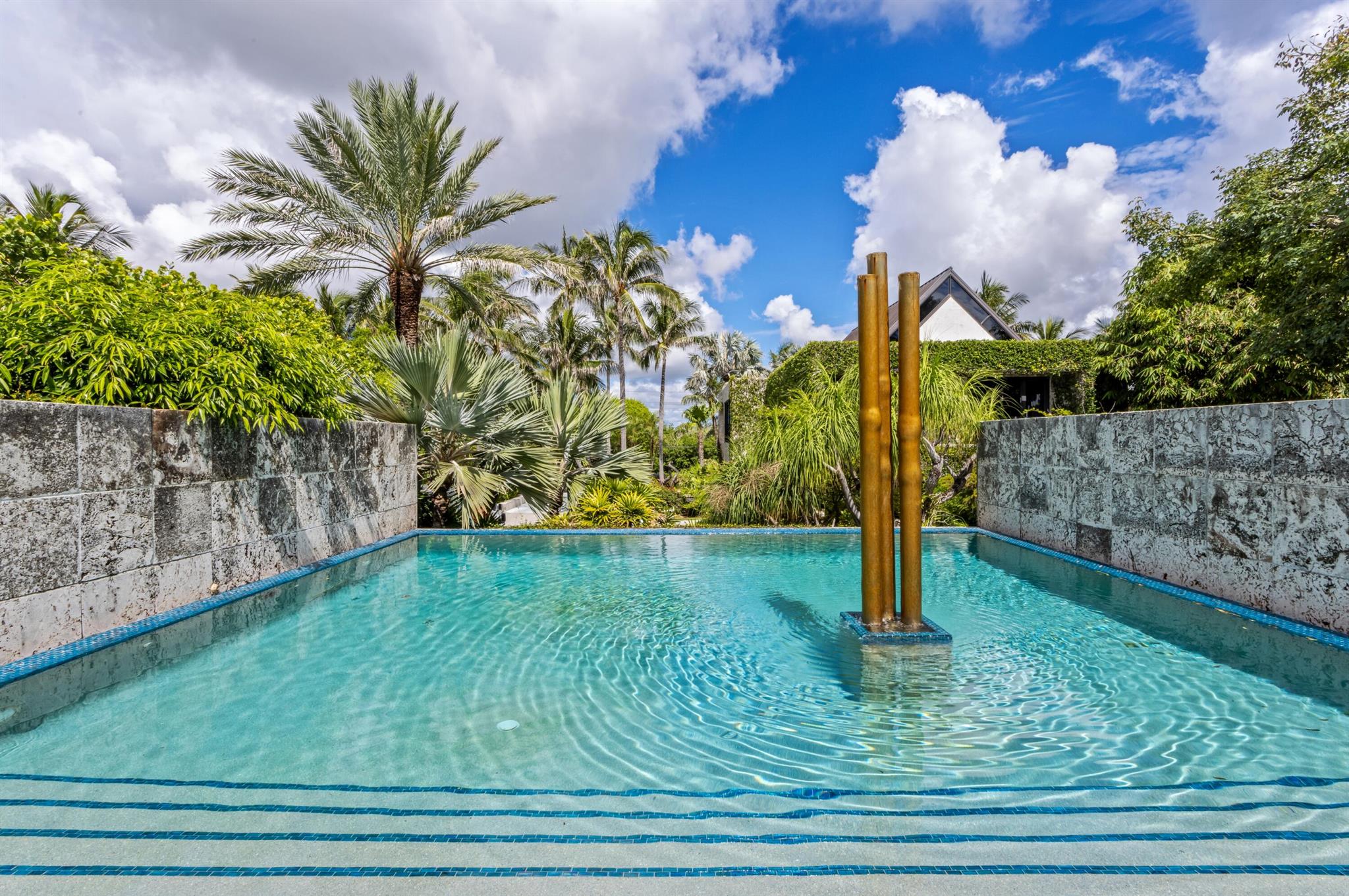 880 S Ocean Blvd Manalapan, FL 33462