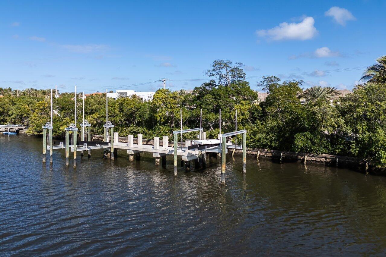 1160 S Ocean Blvd Manalapan, FL 33462 1160 S Ocean Blvd Manalapan, FL 33462