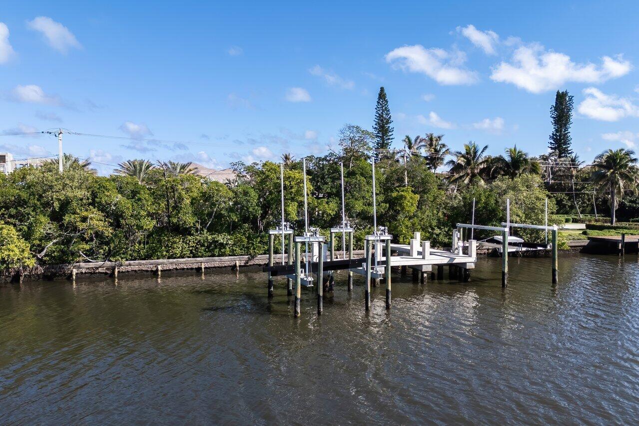 1160 S Ocean Blvd Manalapan, FL 33462 1160 S Ocean Blvd Manalapan, FL 33462